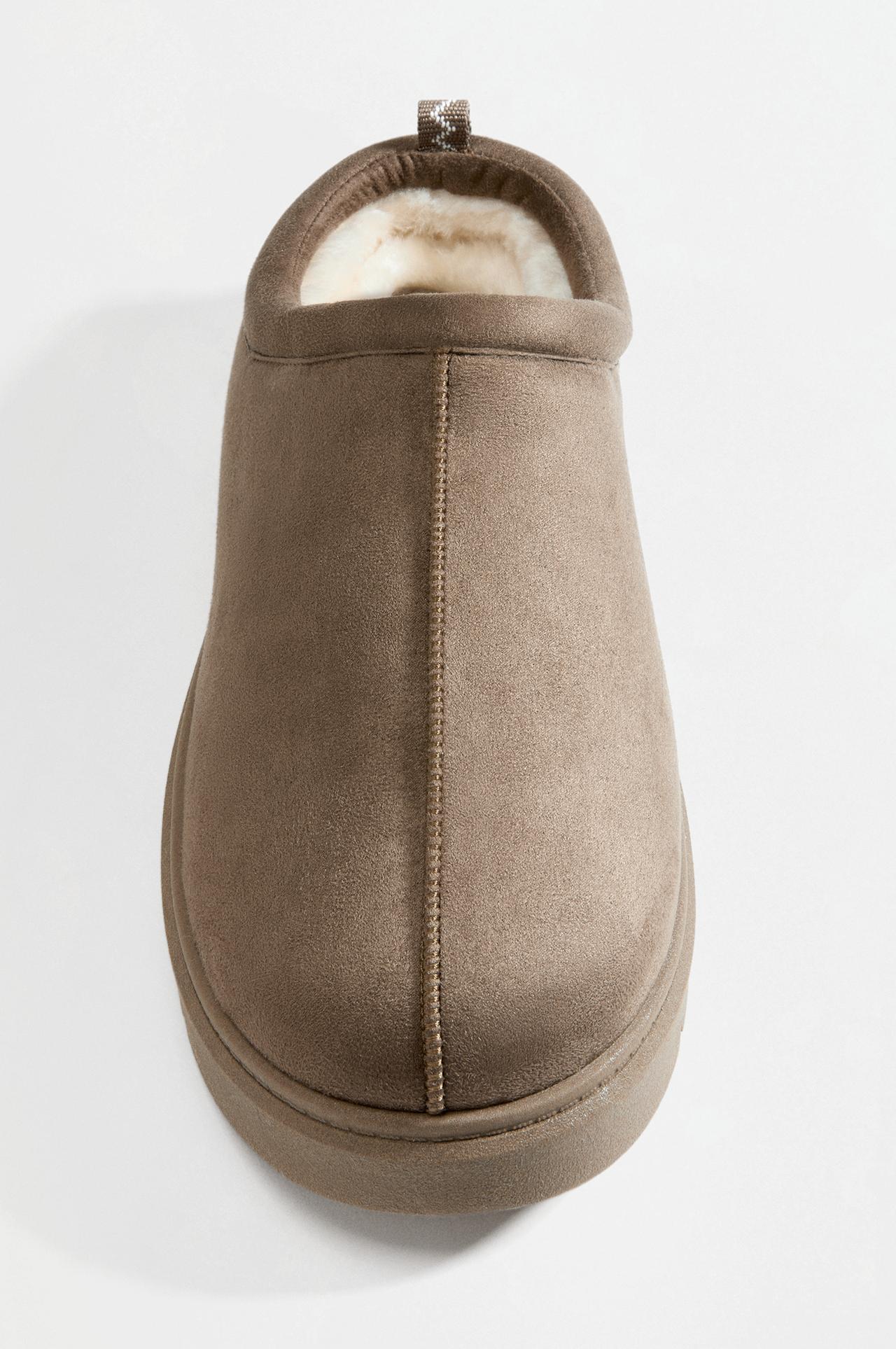 Lined clog shoe — BROWN