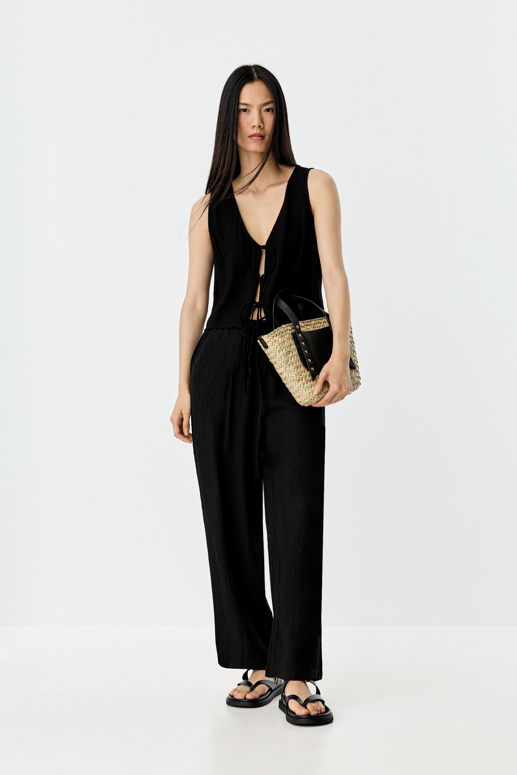 Textured jogging trousers — BLACK