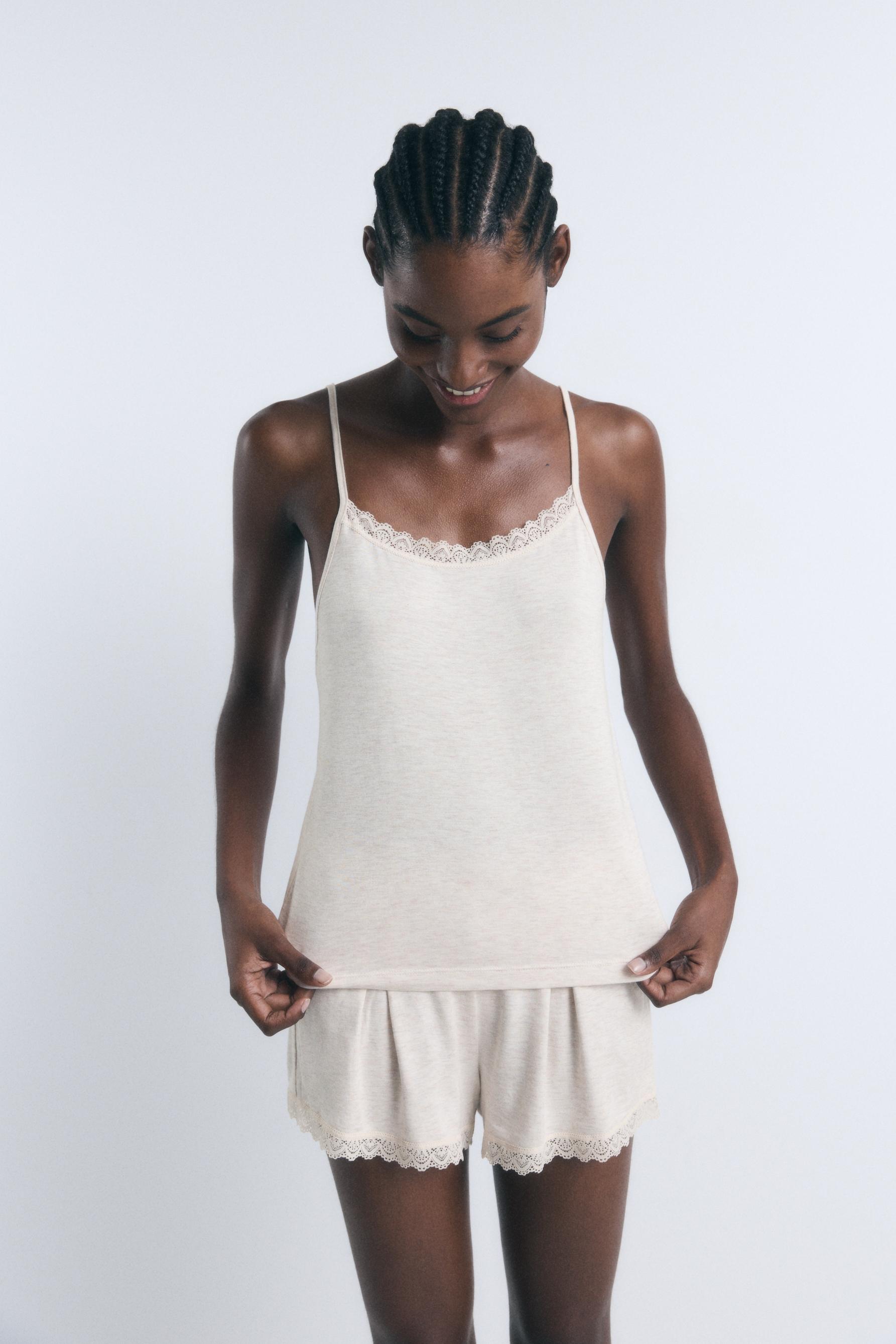 Camiseta pijama tirantes encaje