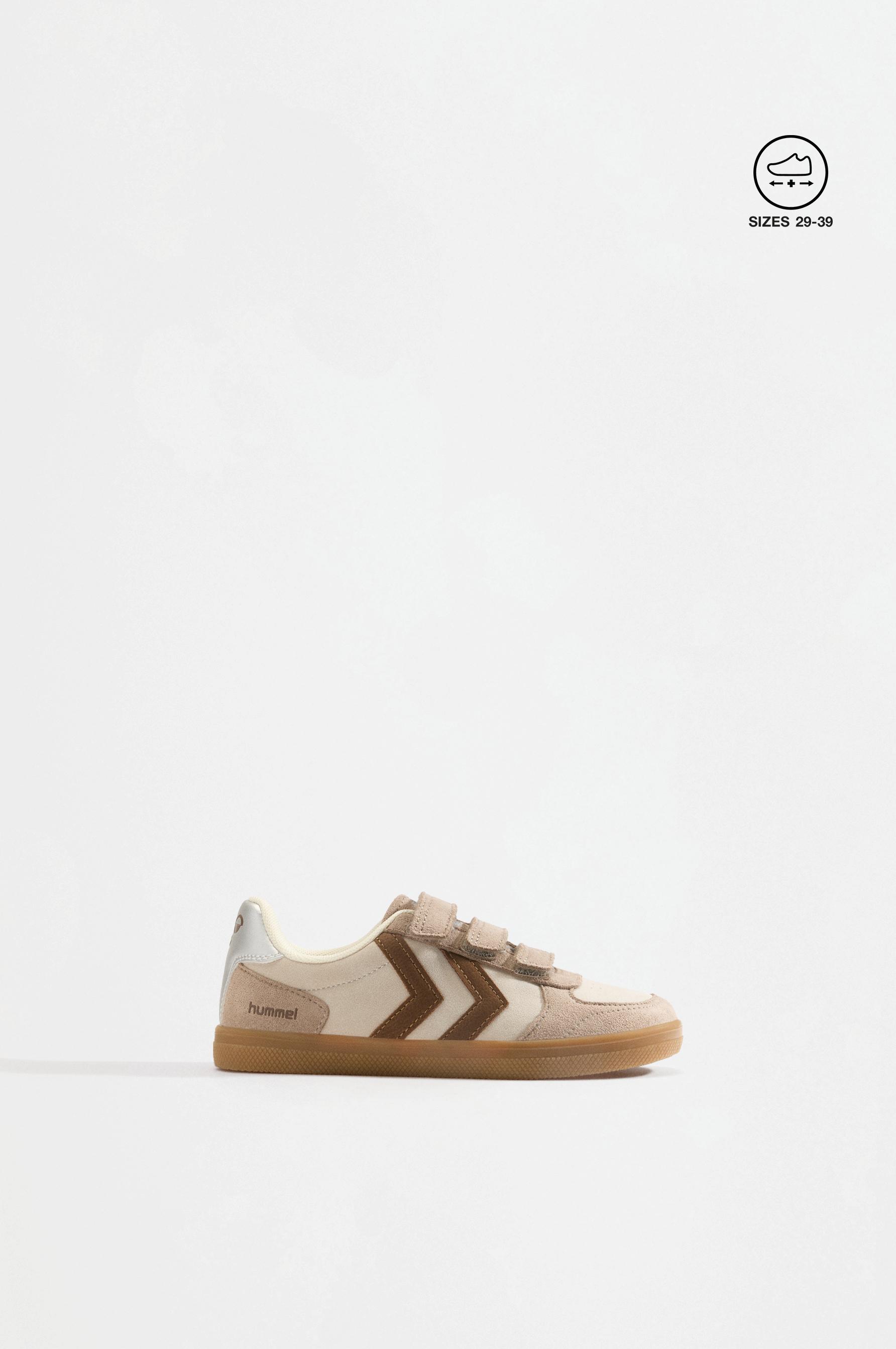 Hummel Sneakers — BROWNISH TONE