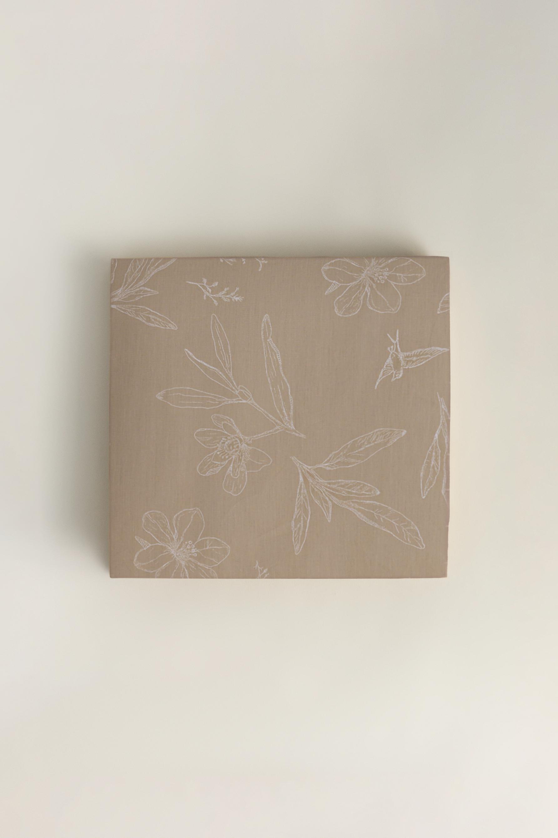 Capa de edredom flores 260 x 240 cm