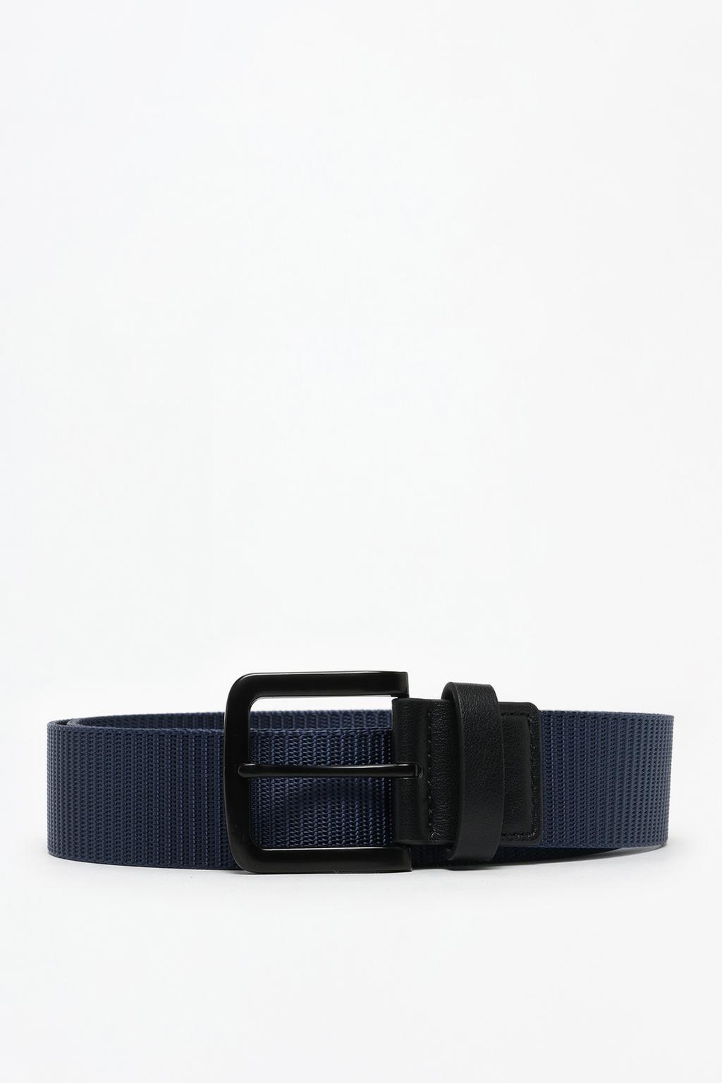 Textured fabric belt