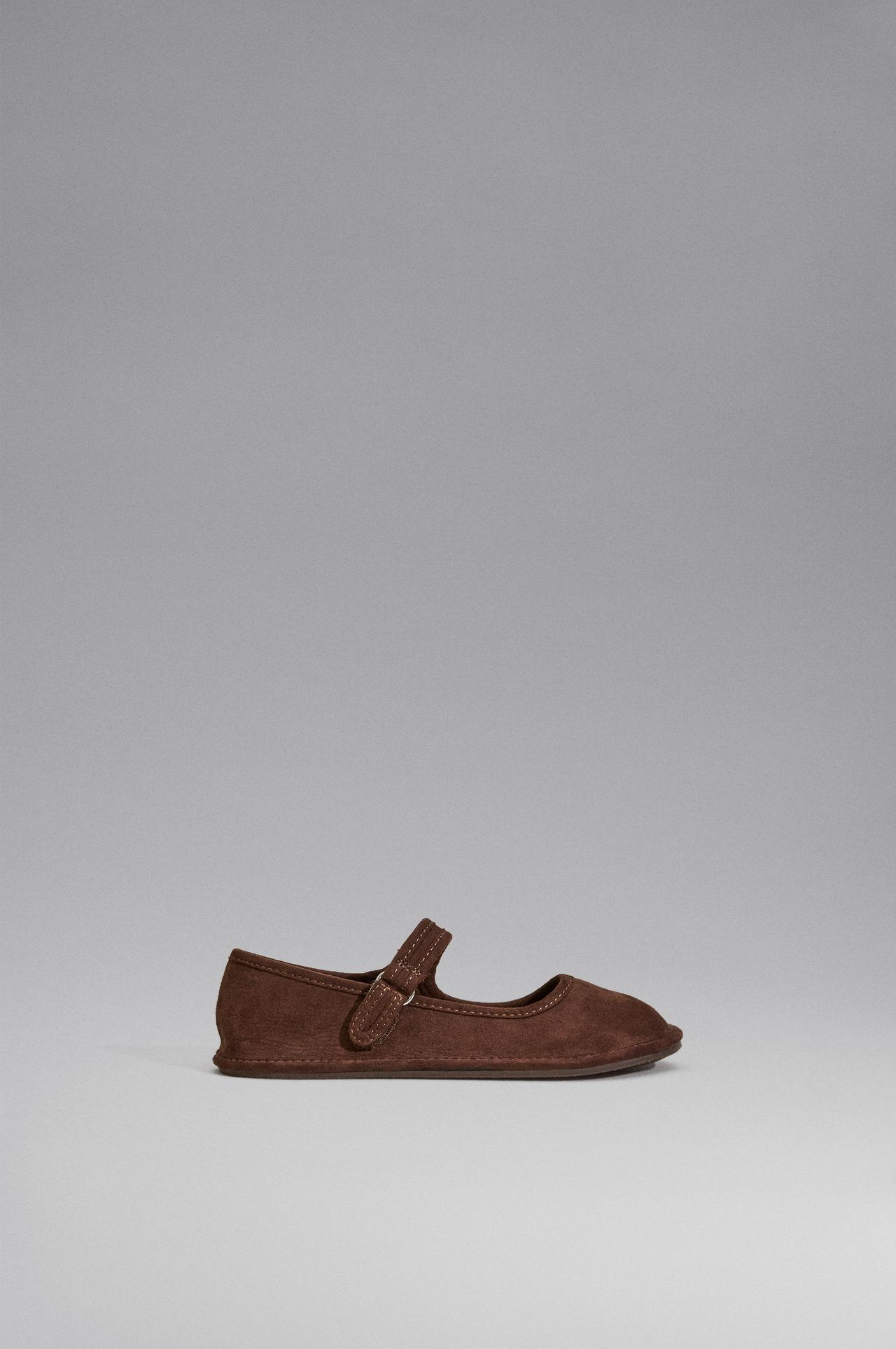 Barefoot Mary Jane ballet flats — BROWN