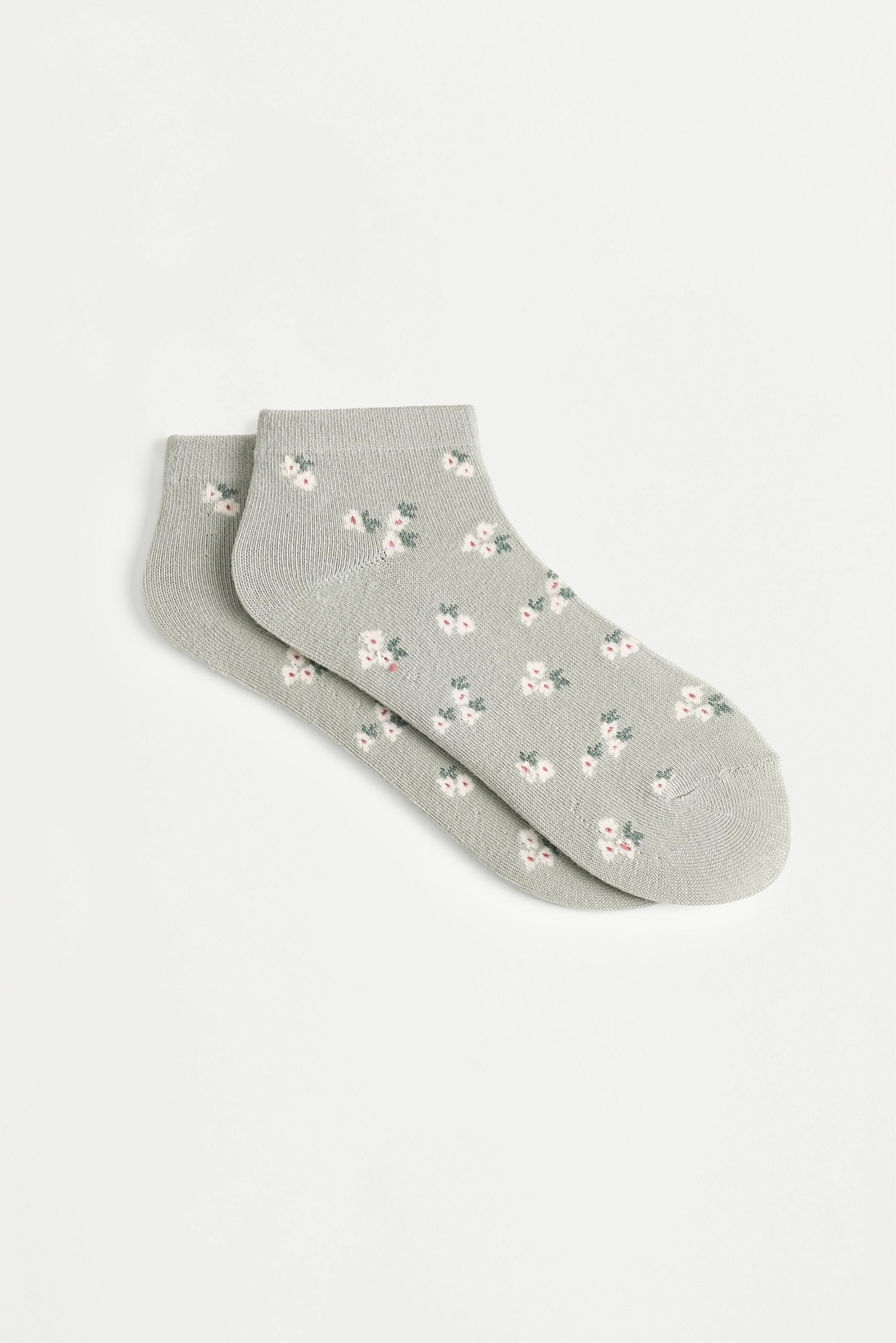 4-Pack of Assorted Ankle Socks — GREY TONES