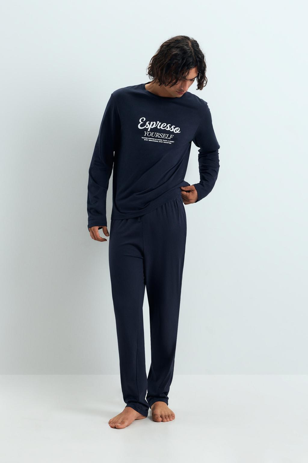 بيجامة طويلة بطبعة