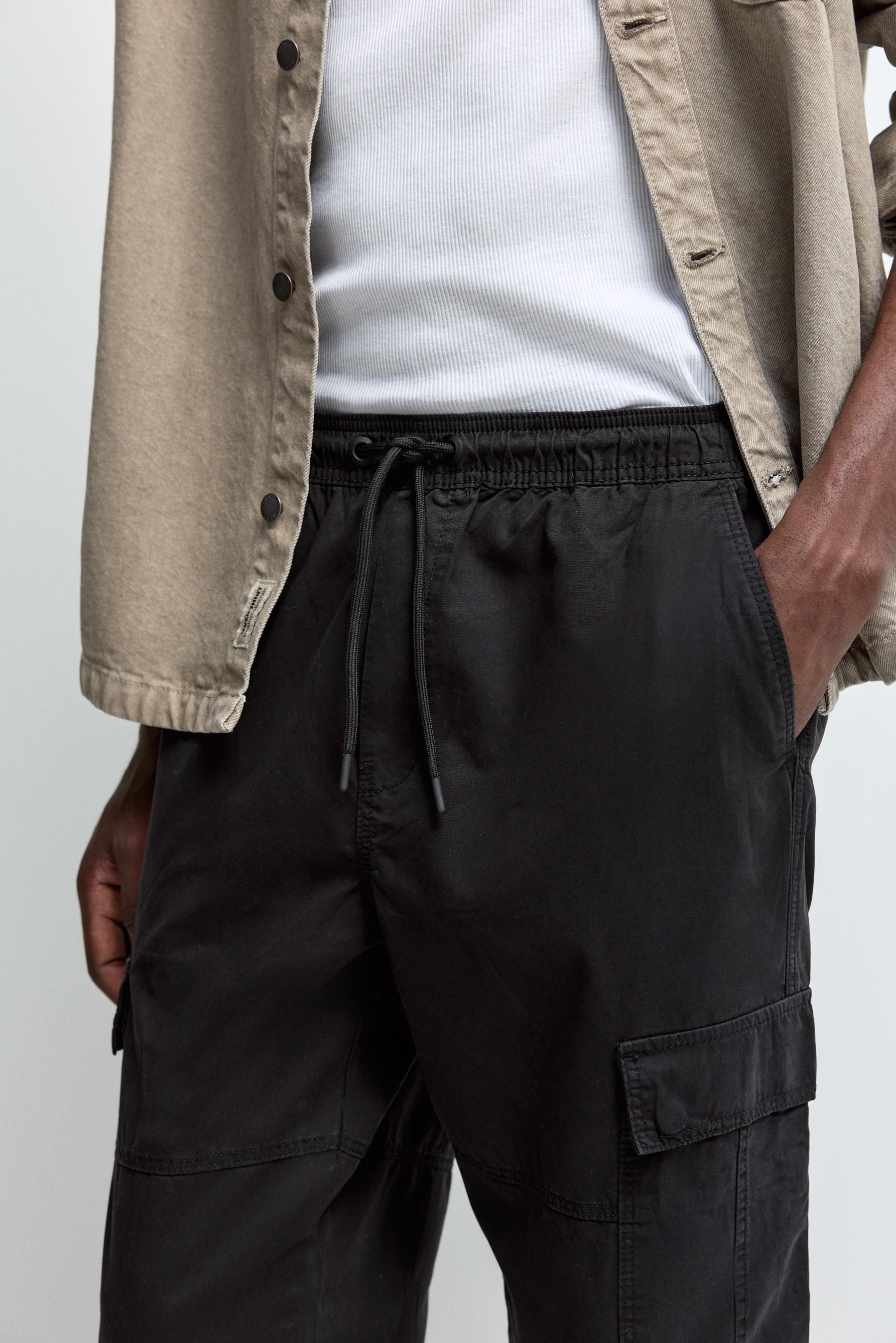 Relaxed fit cargo joggers — BLACK
