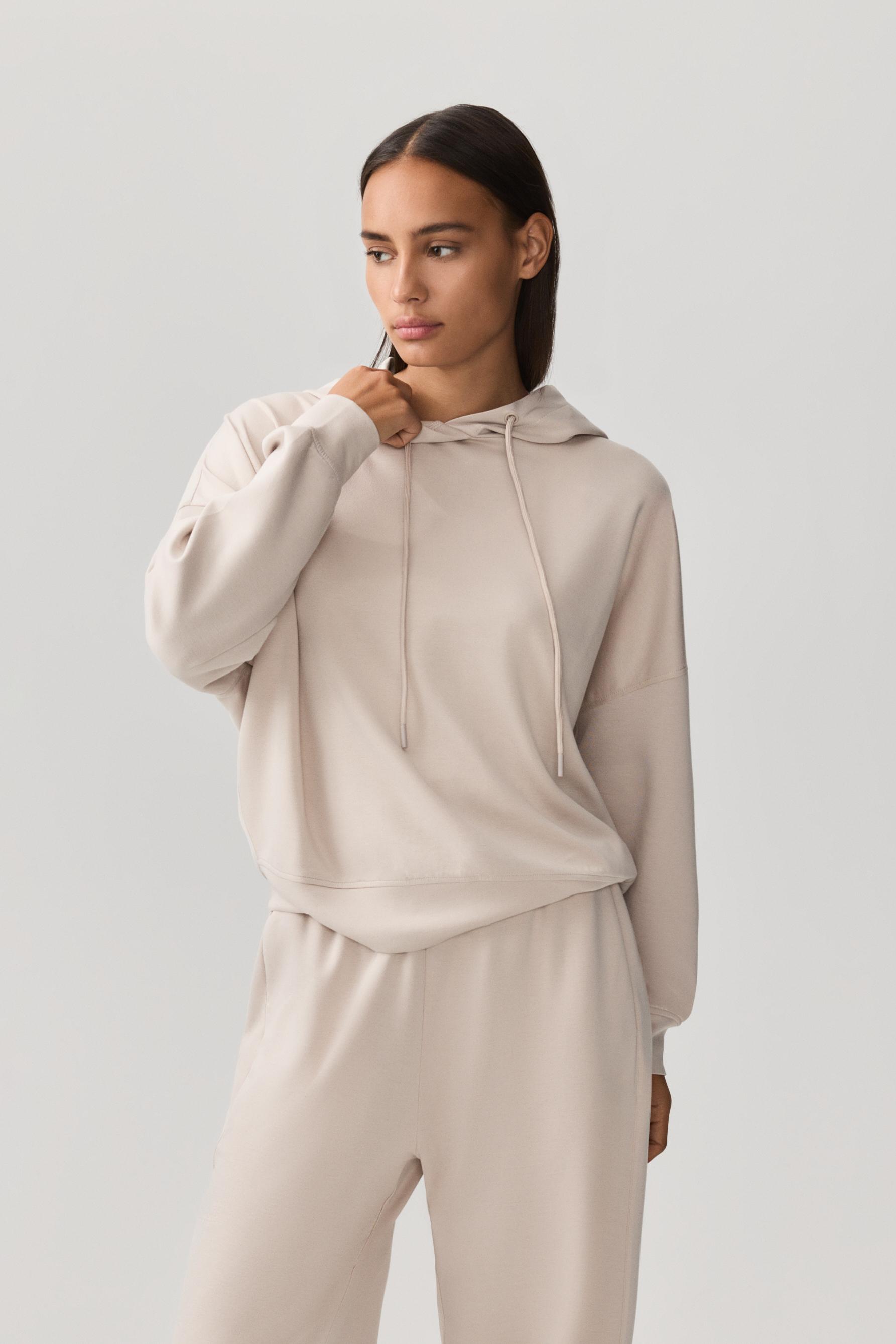 Sweatshirt com capuz fluida