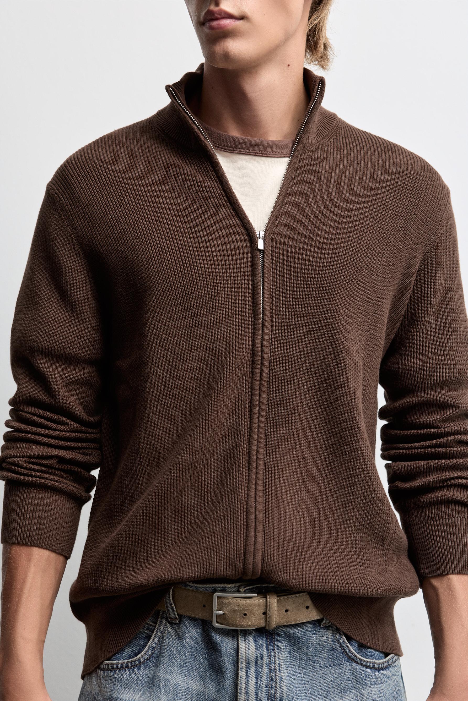 Zip-up knit cardigan — BROWN