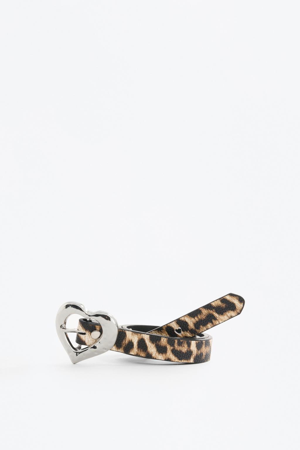 Cinturón animal print corazón