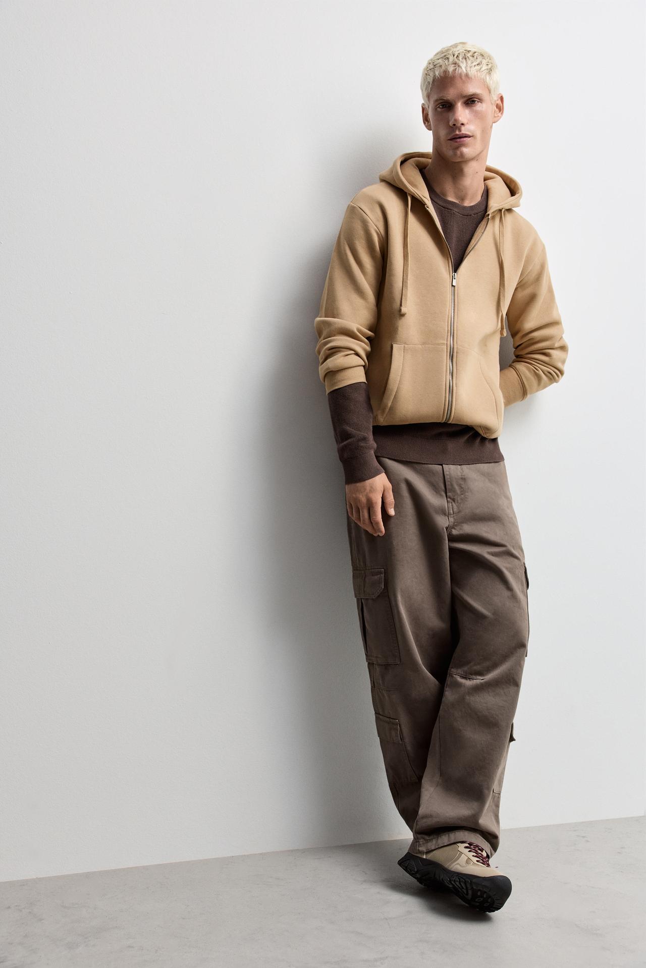 Basic zip-up hoodie — PALE SAND
