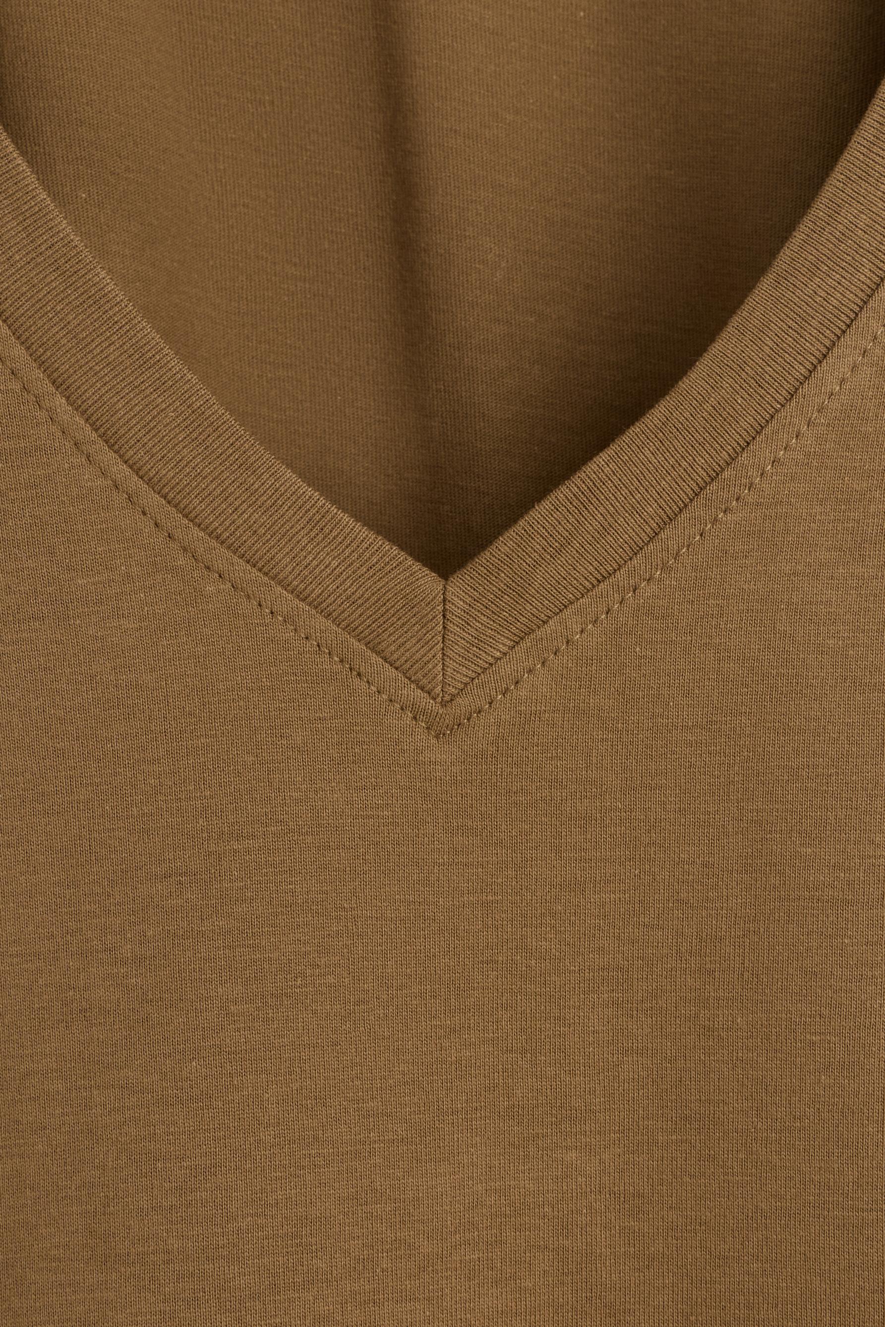 Basic V-neck T-shirt — GREENISH