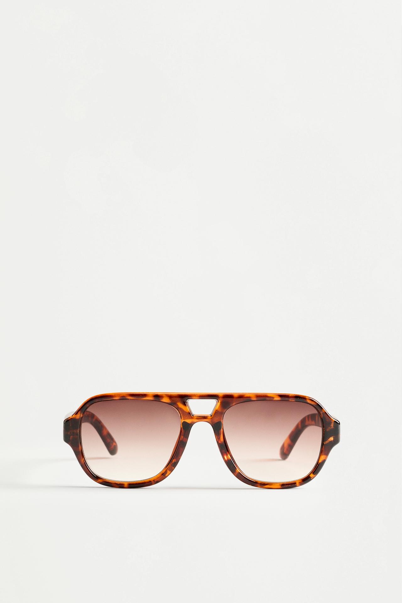 Tortoiseshell aviator sunglasses — DARK BROWN