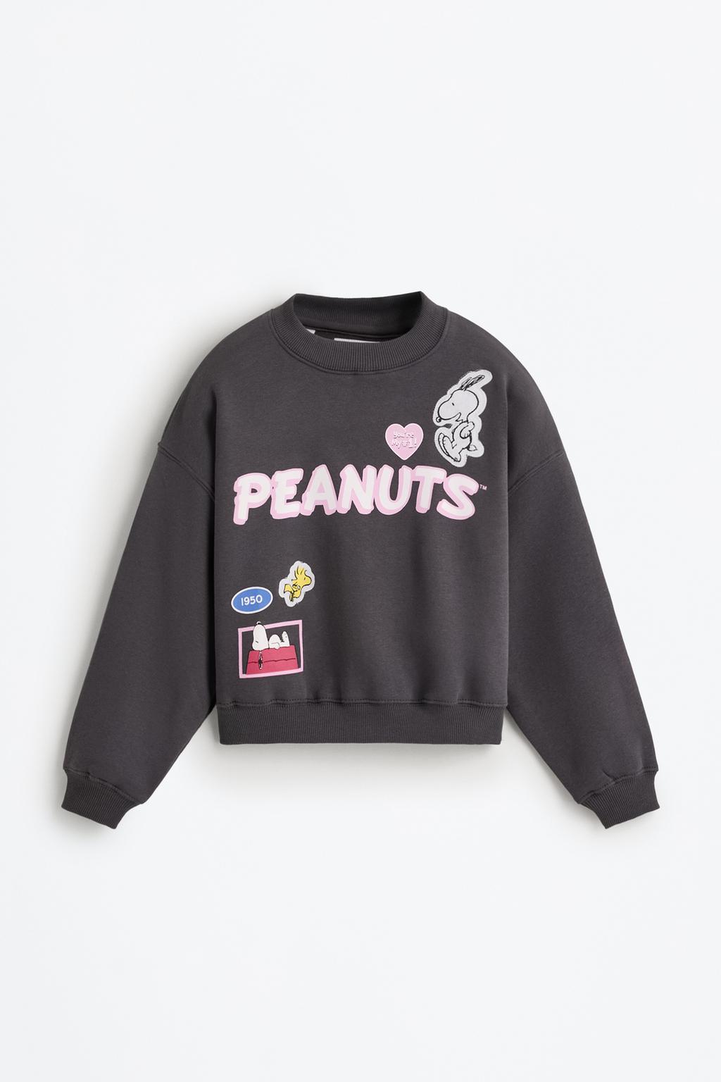 Snoopy Peanuts™ patch sweatshirt