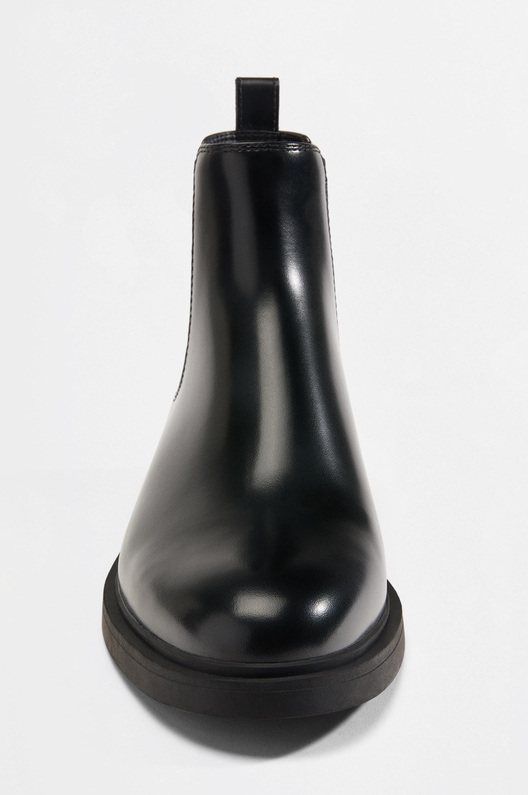 Chelsea boots — BLACK