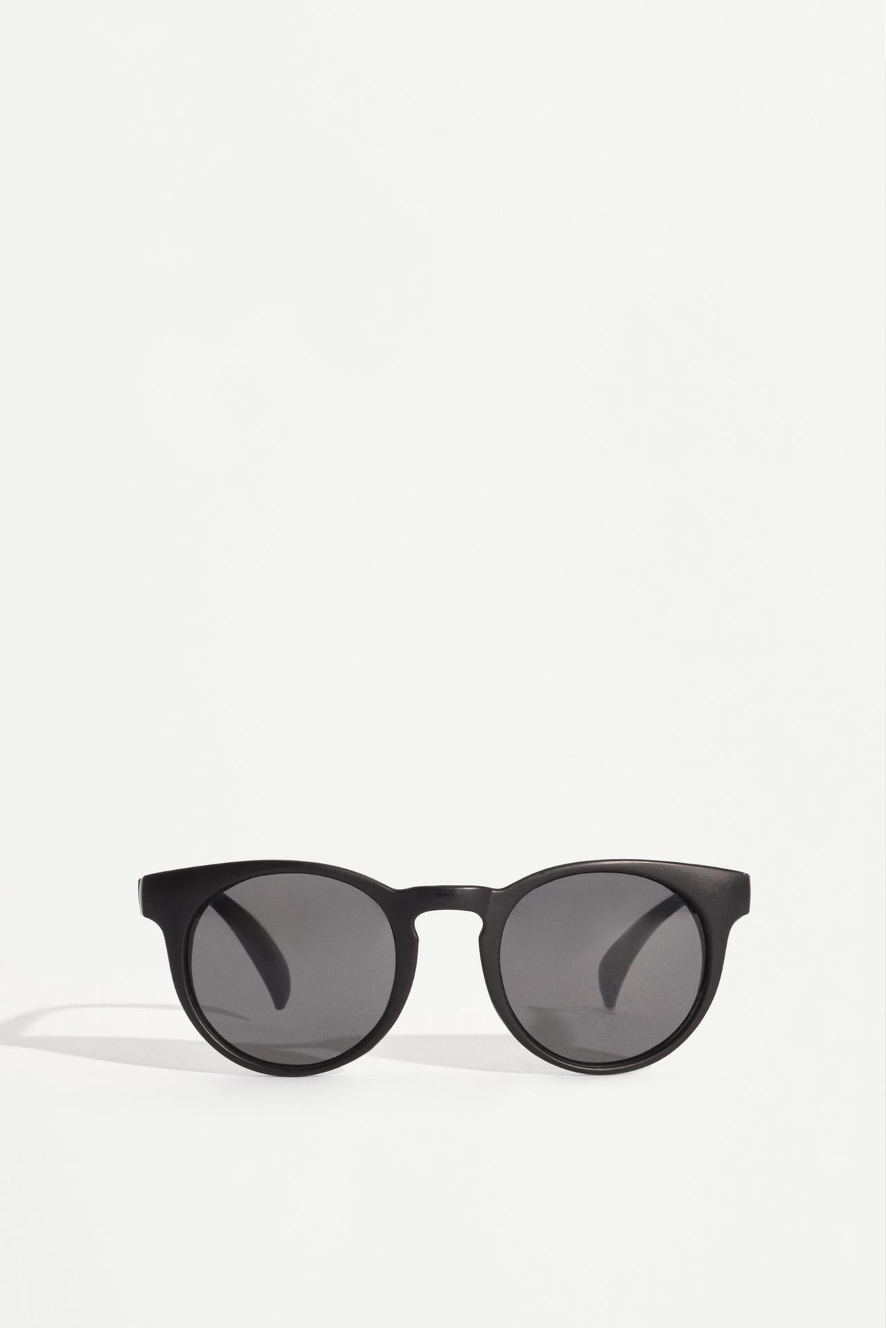 Round sunglasses — BLACK