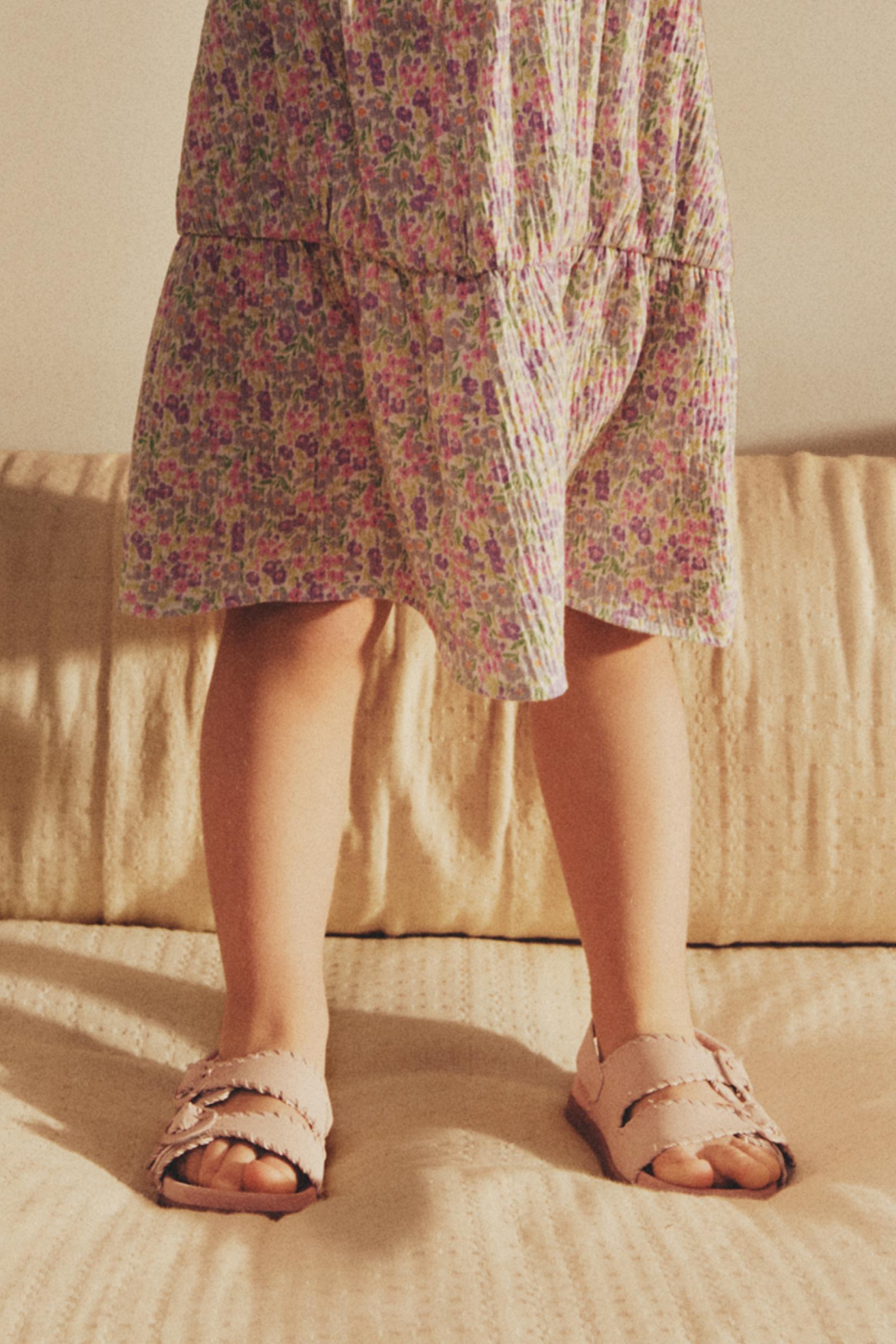 COMFORT BUCKLE SANDALS — PALE PINK