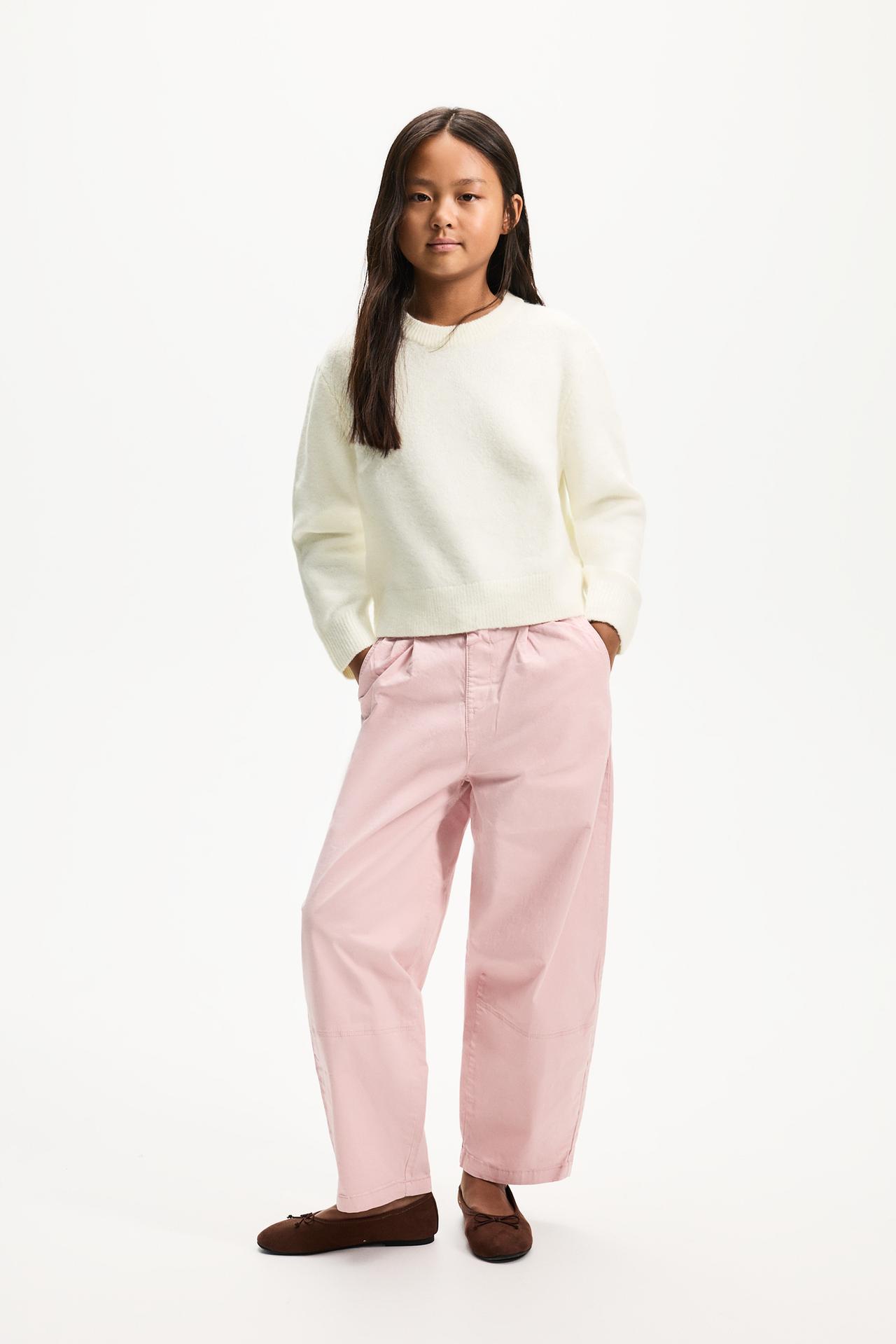 Fluffy knit sweater — OFF WHITE