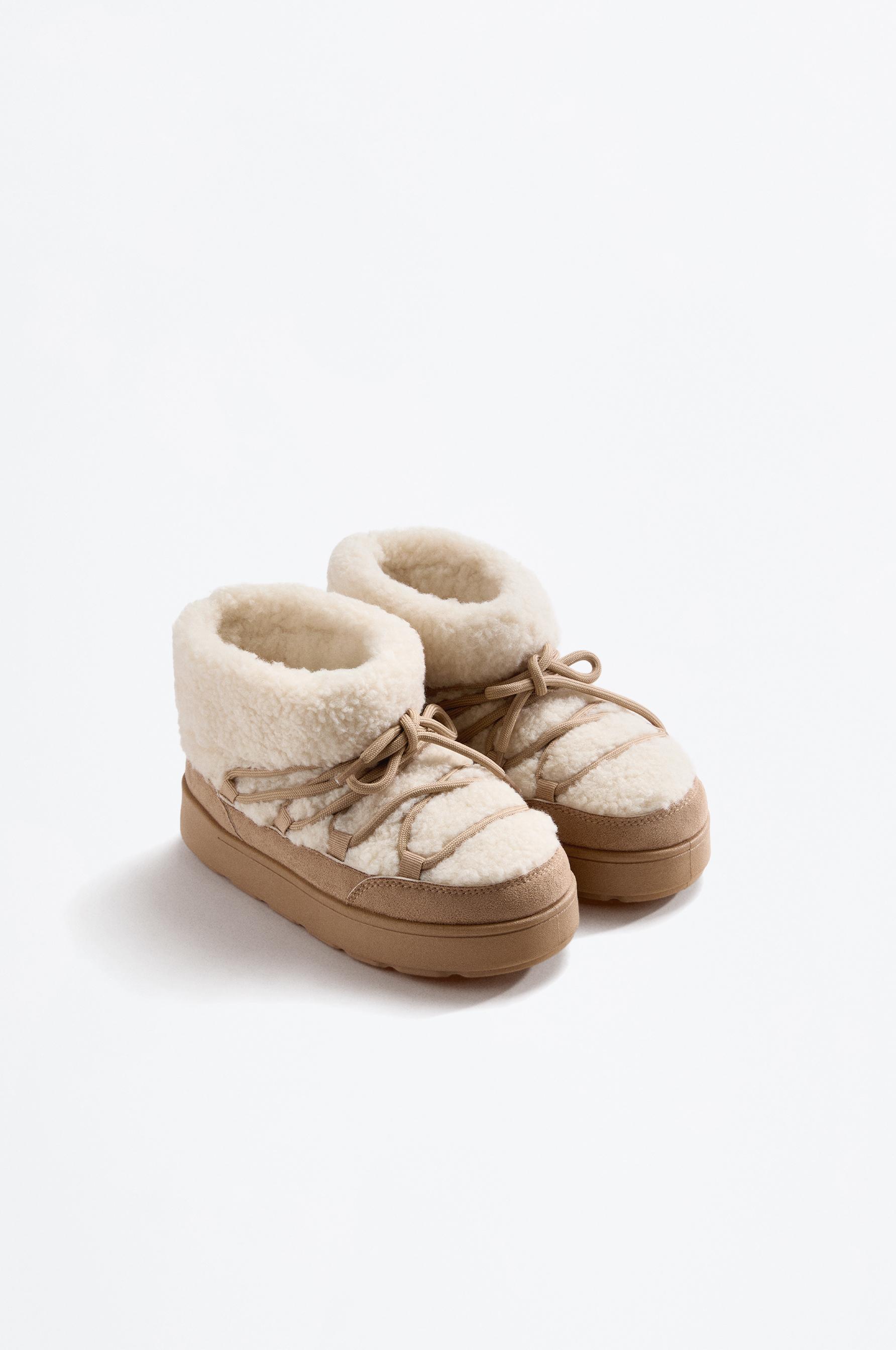 Lace-up snow boot — BROWNISH TONE