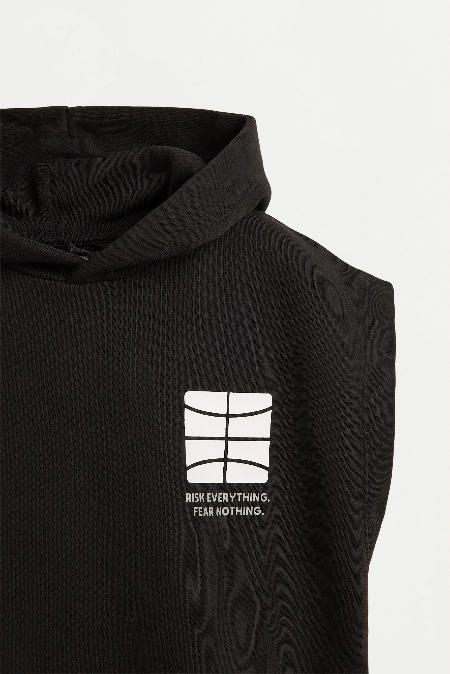 Sleeveless hoodie — BLACK