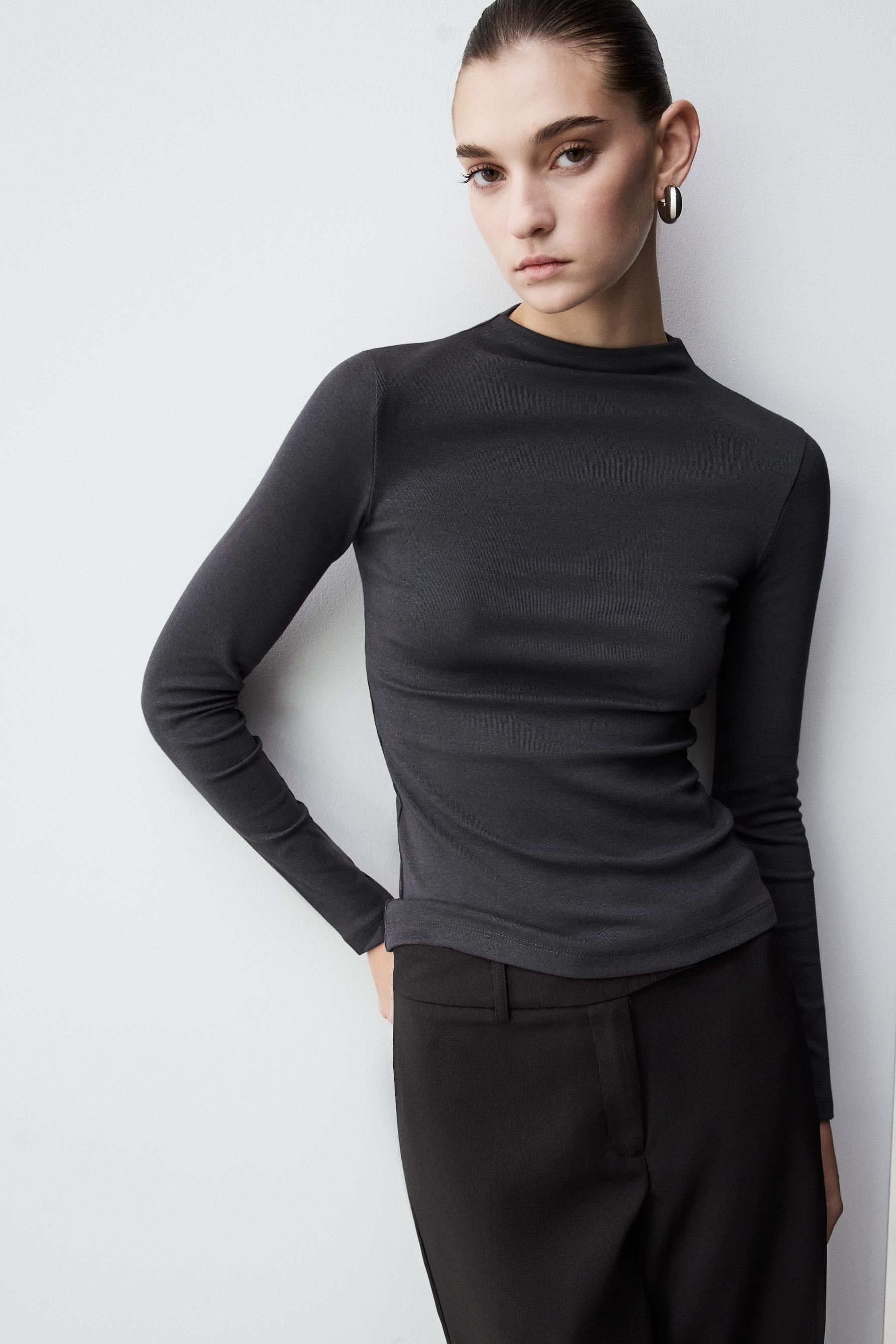 Camiseta cuello perkins