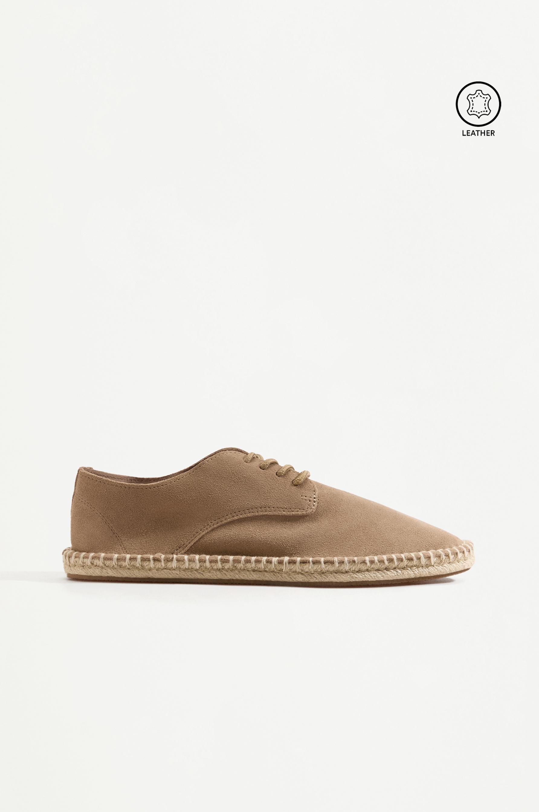 Leather Blucher dress shoe — BEIGE
