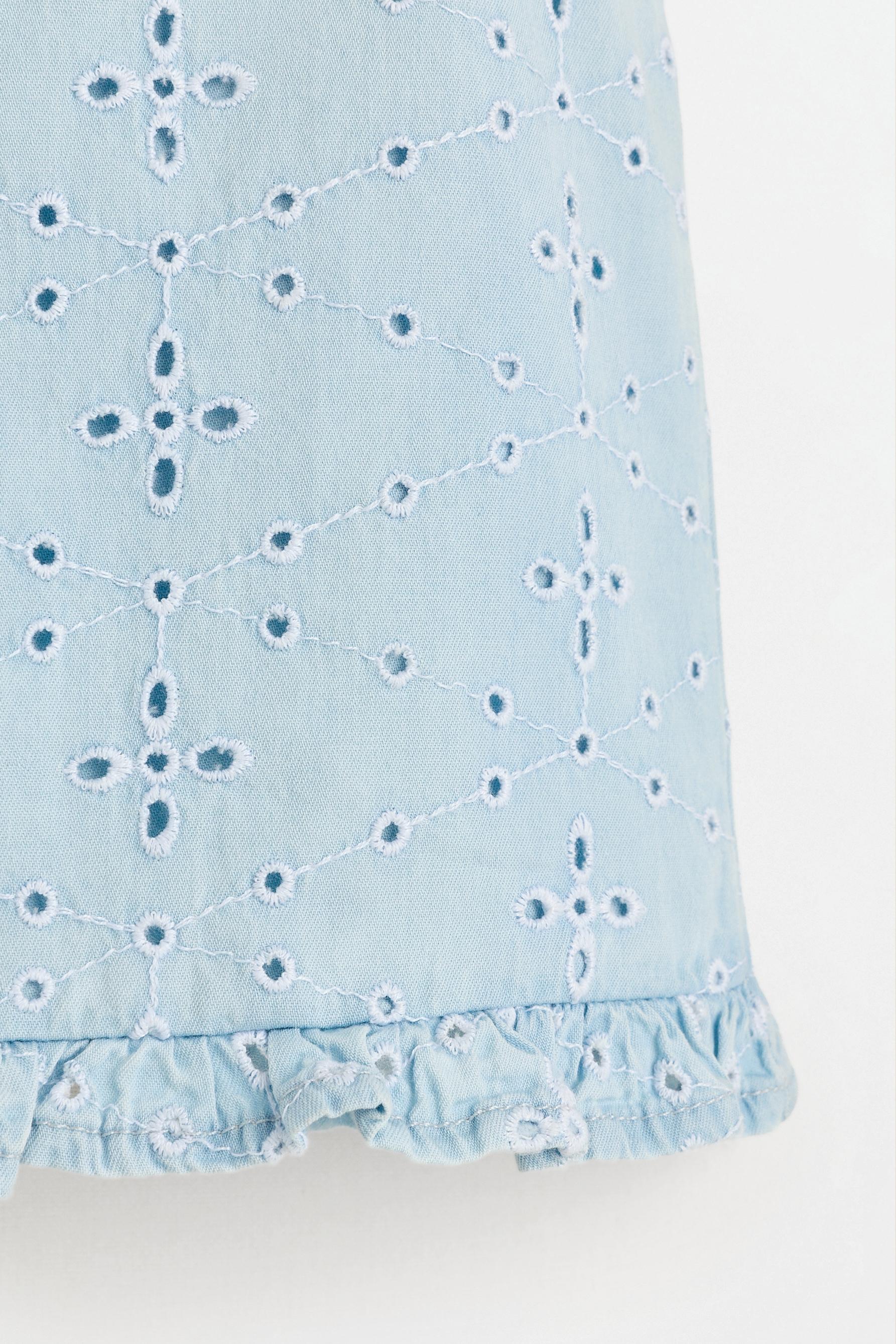 Swiss embroidery denim top — PALE BLUE