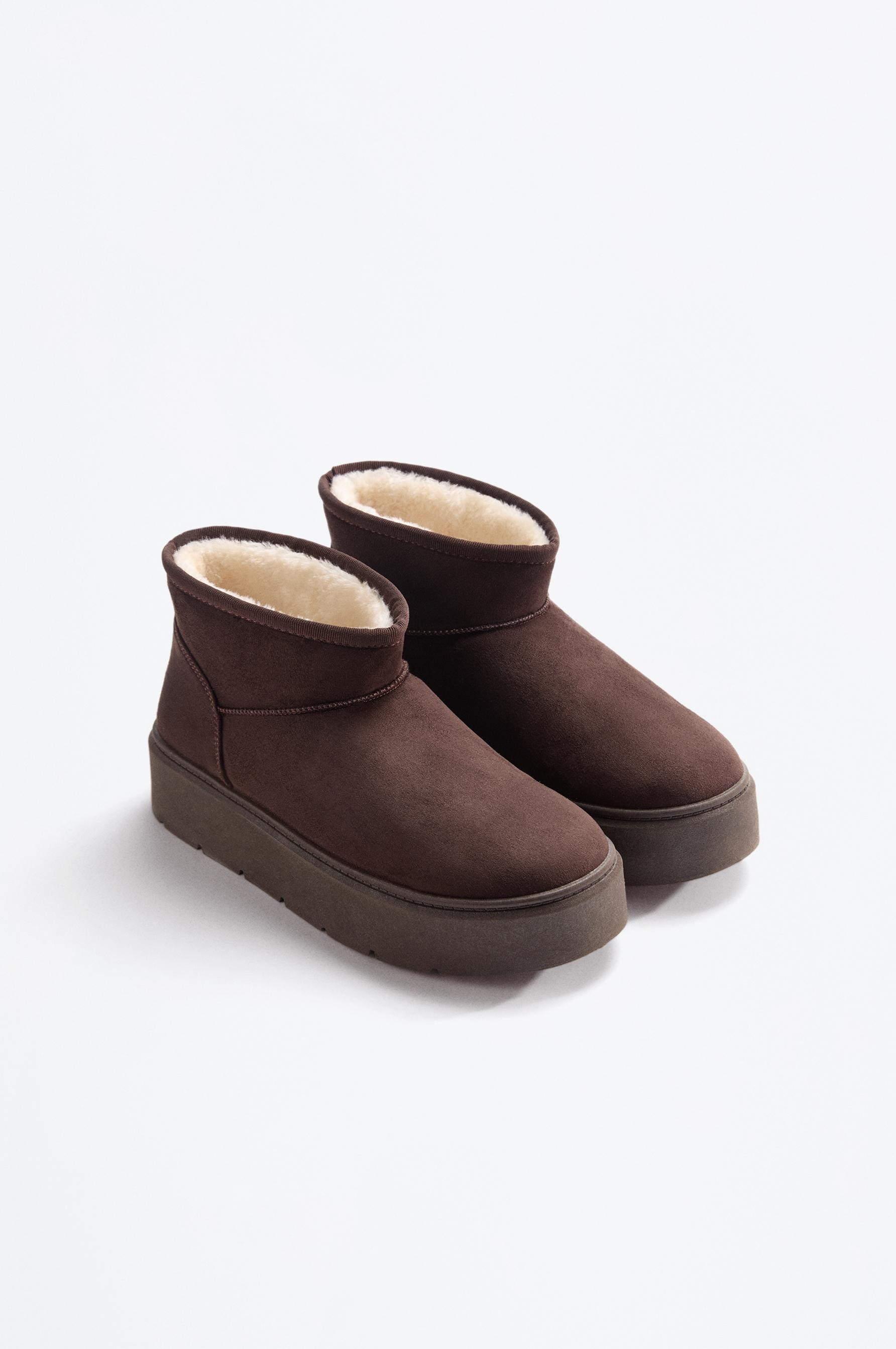 Platform fur ankle boot — BROWN