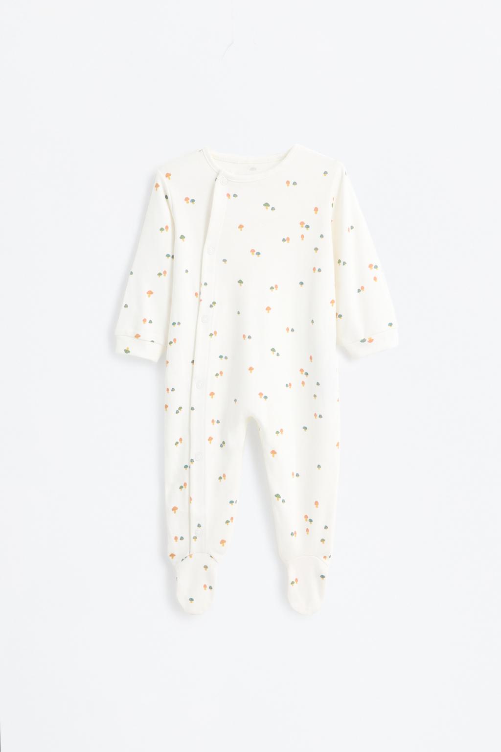 Pijama com estampado inteiro