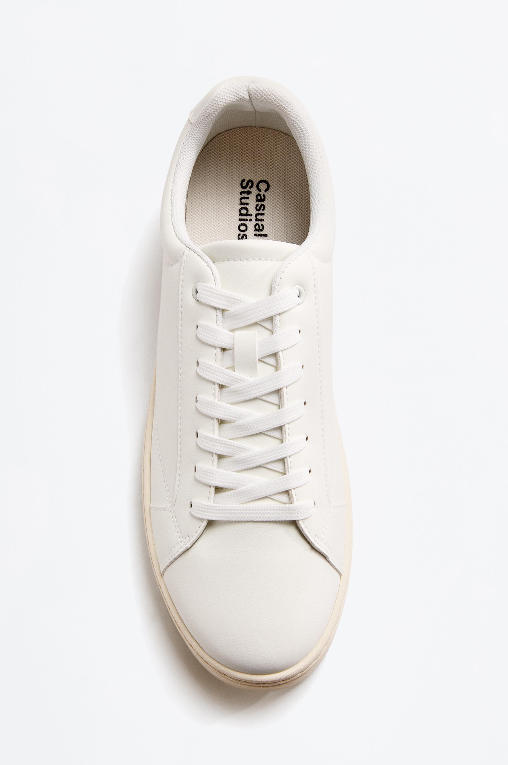 Casual sneakers — WHITE