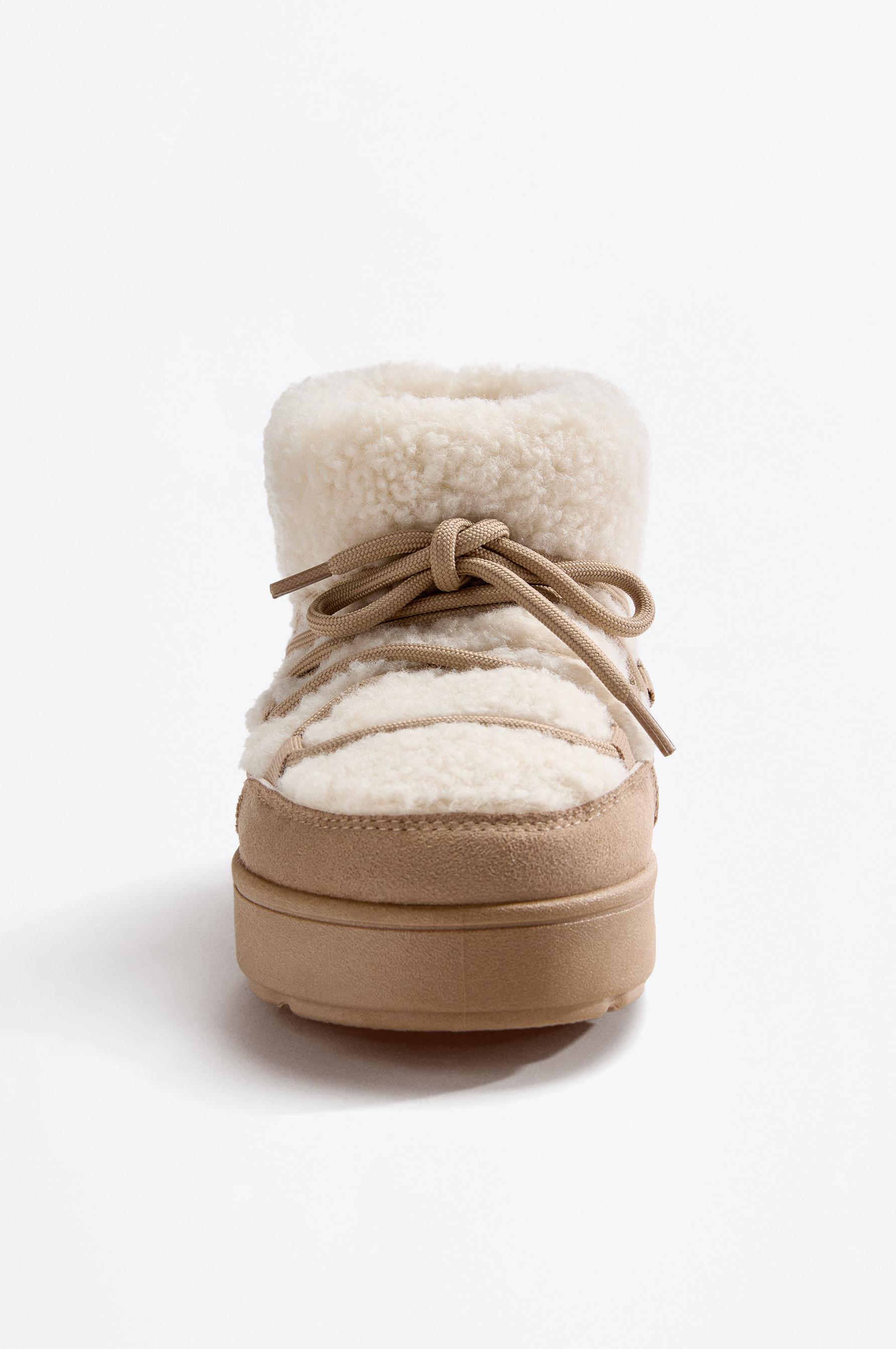 Lace-up snow boot — BROWNISH TONE