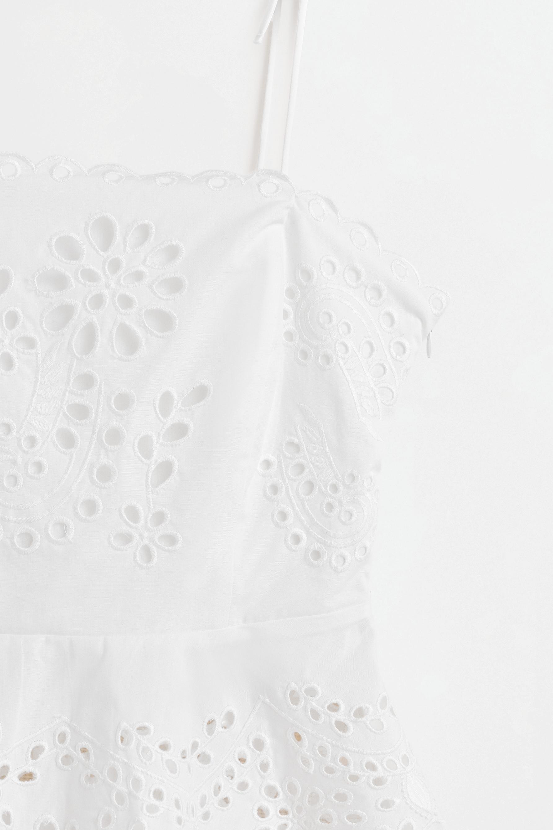 Swiss embroidery top — WHITE