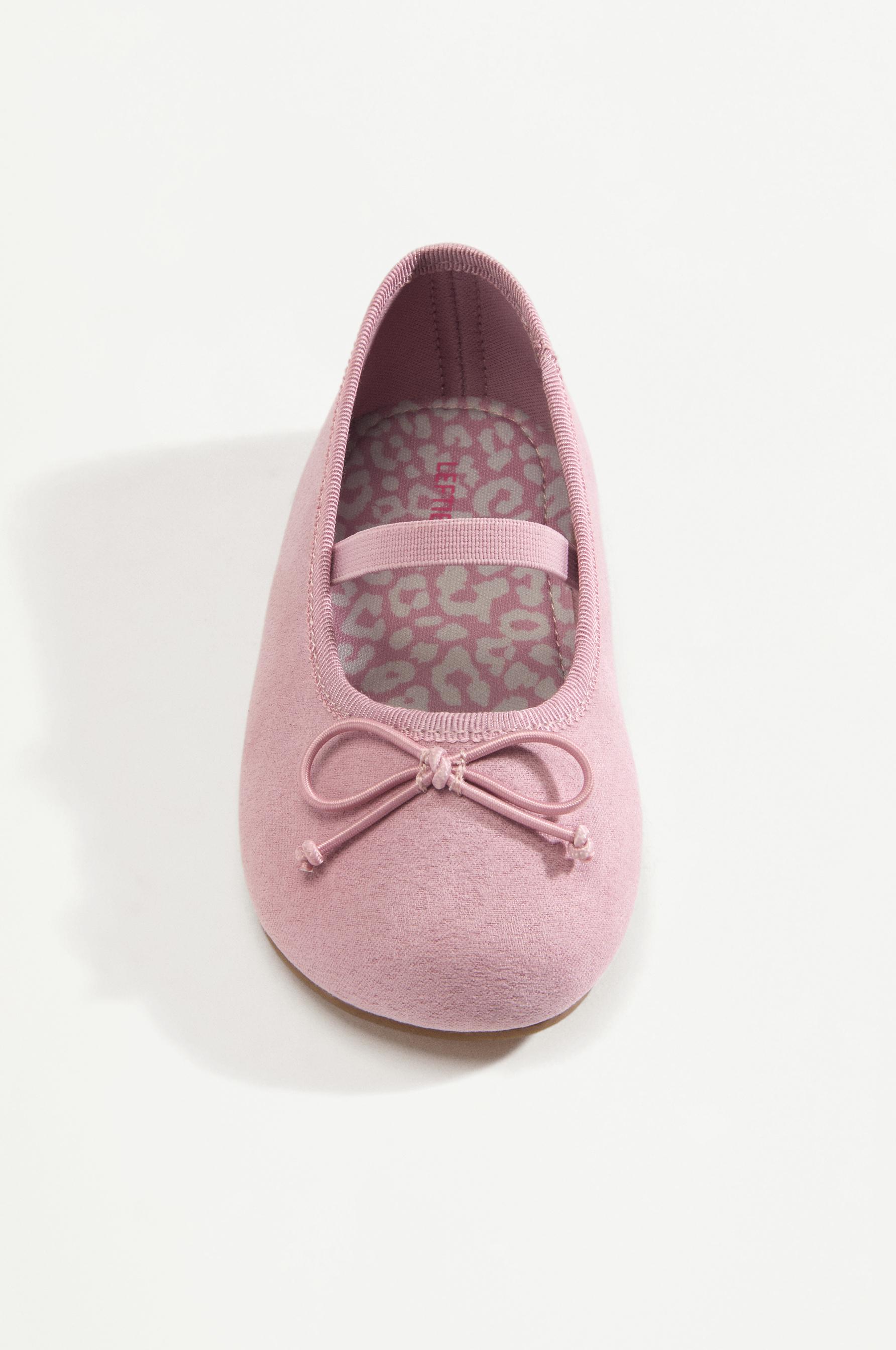 Barefoot Bow Ballerina Flats — PALE PINK