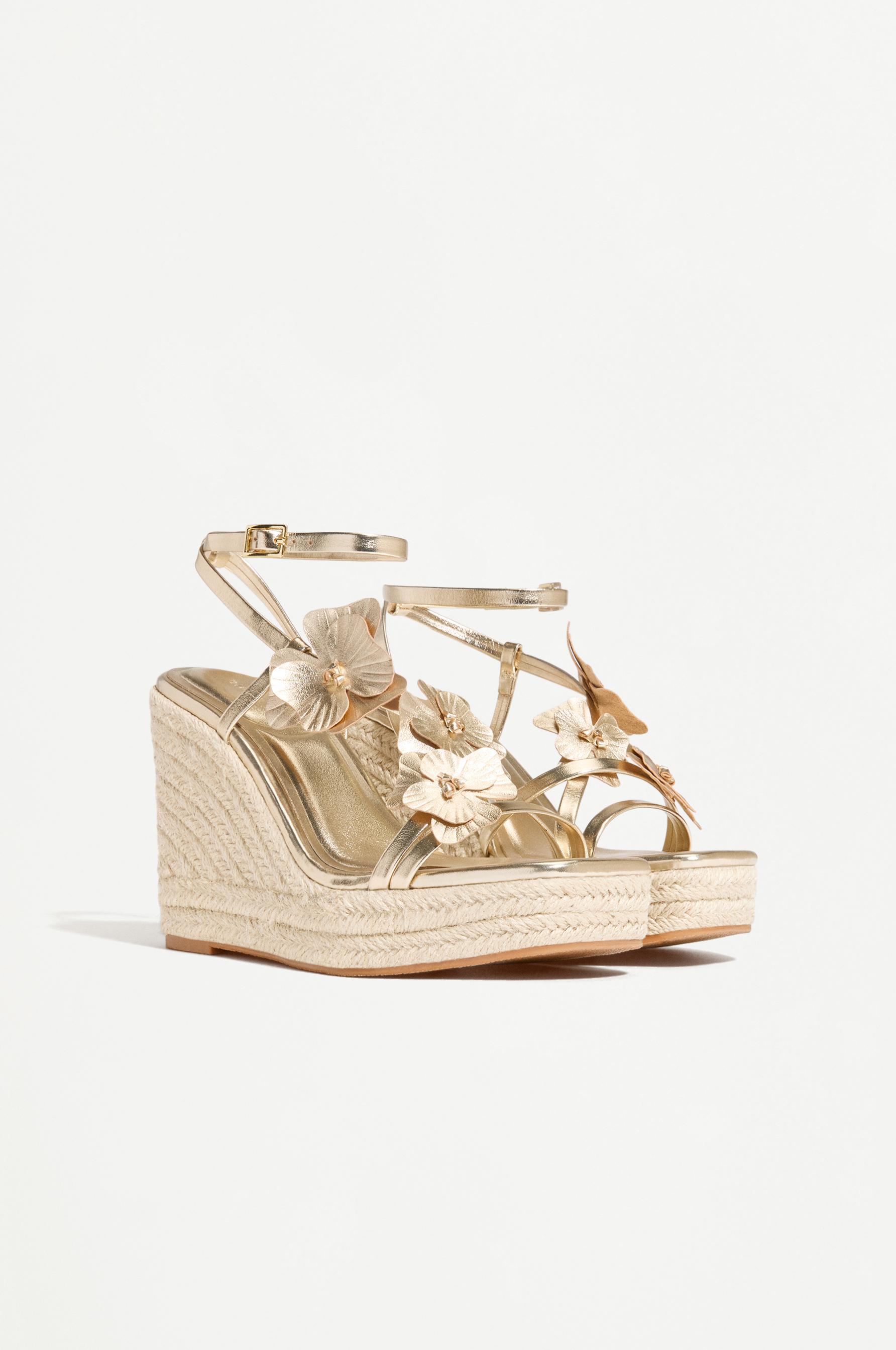 Wedge sandals — GOLD