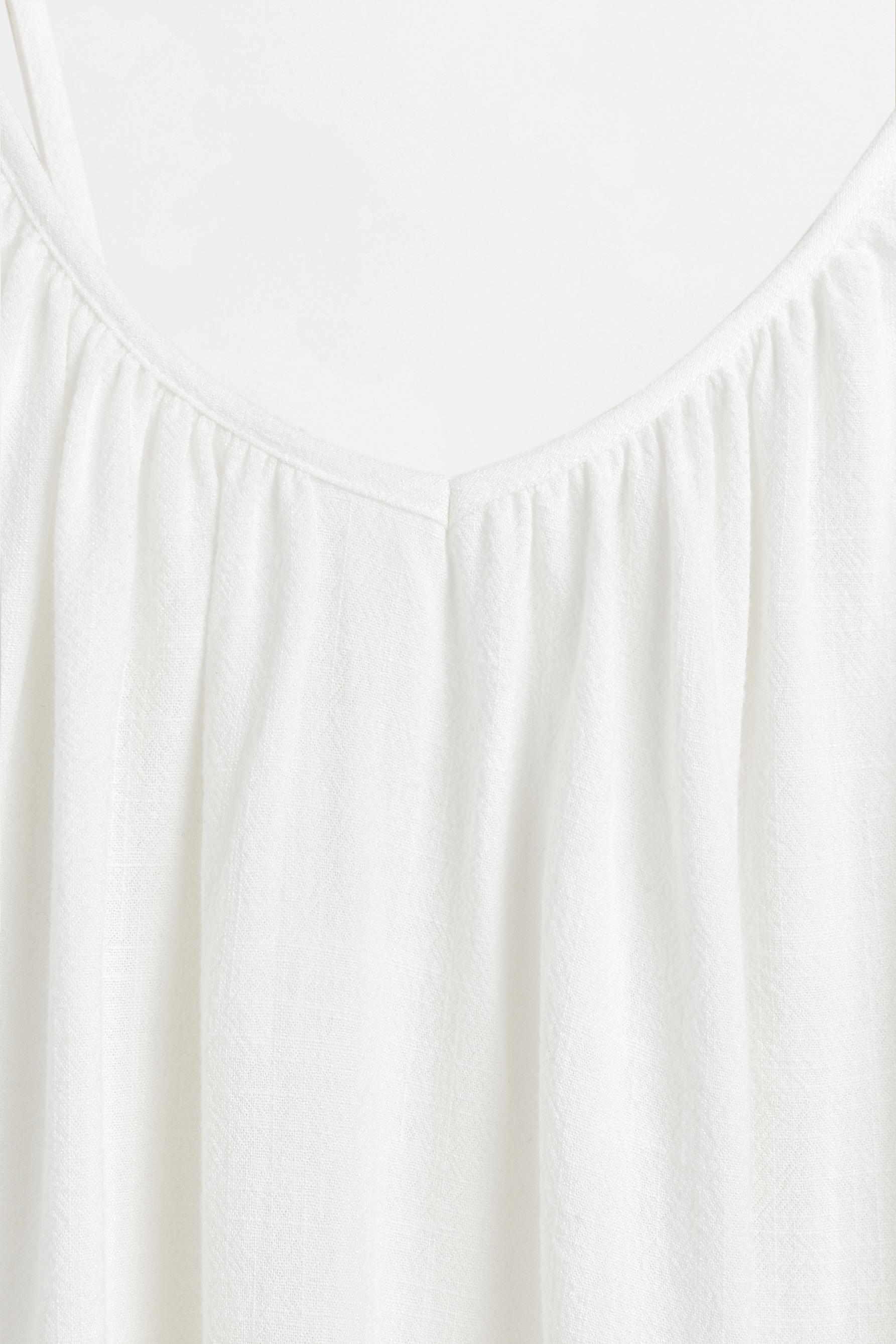 Short flowing dress — WHITE