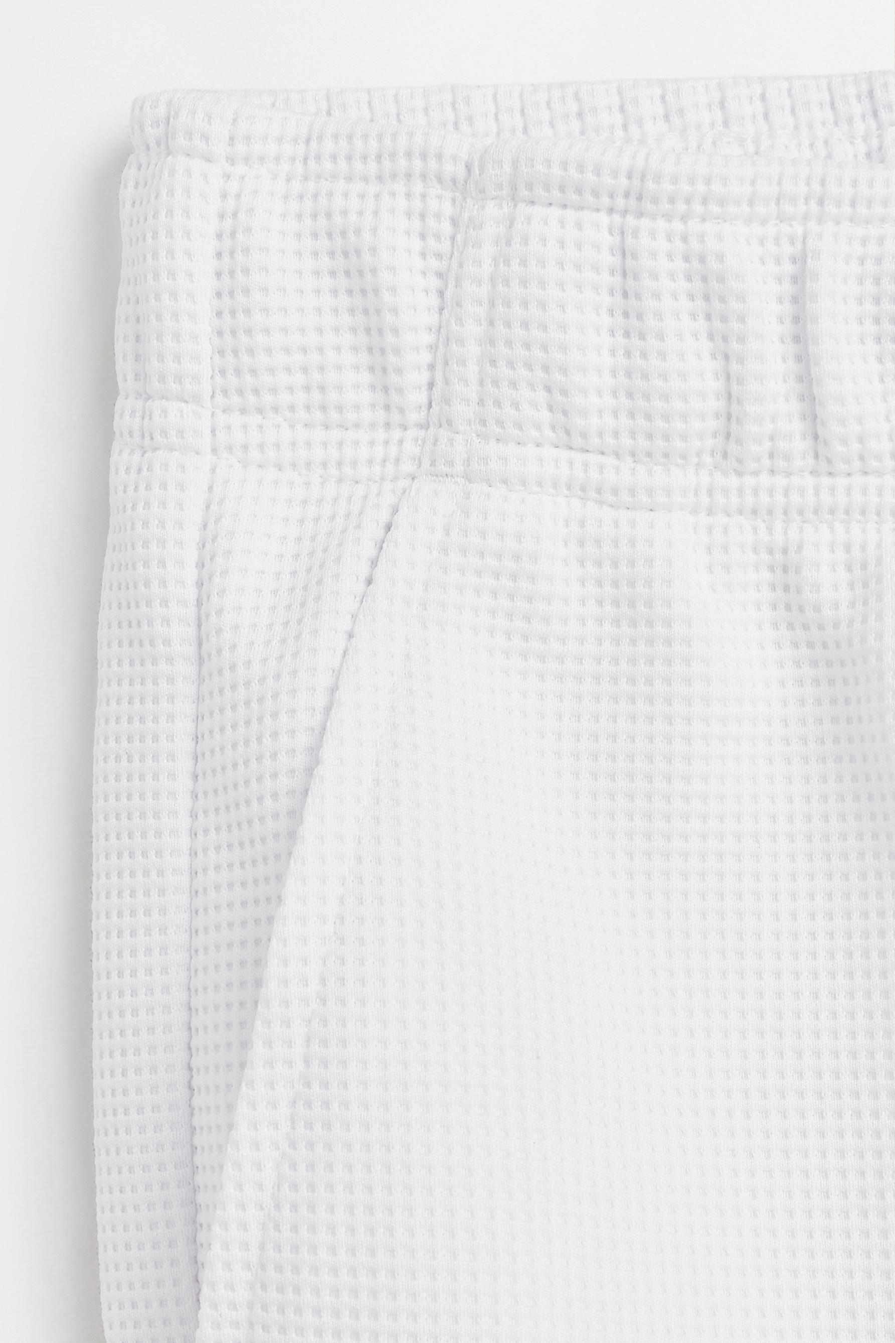 Textured tracksuit Bermuda shorts — WHITE