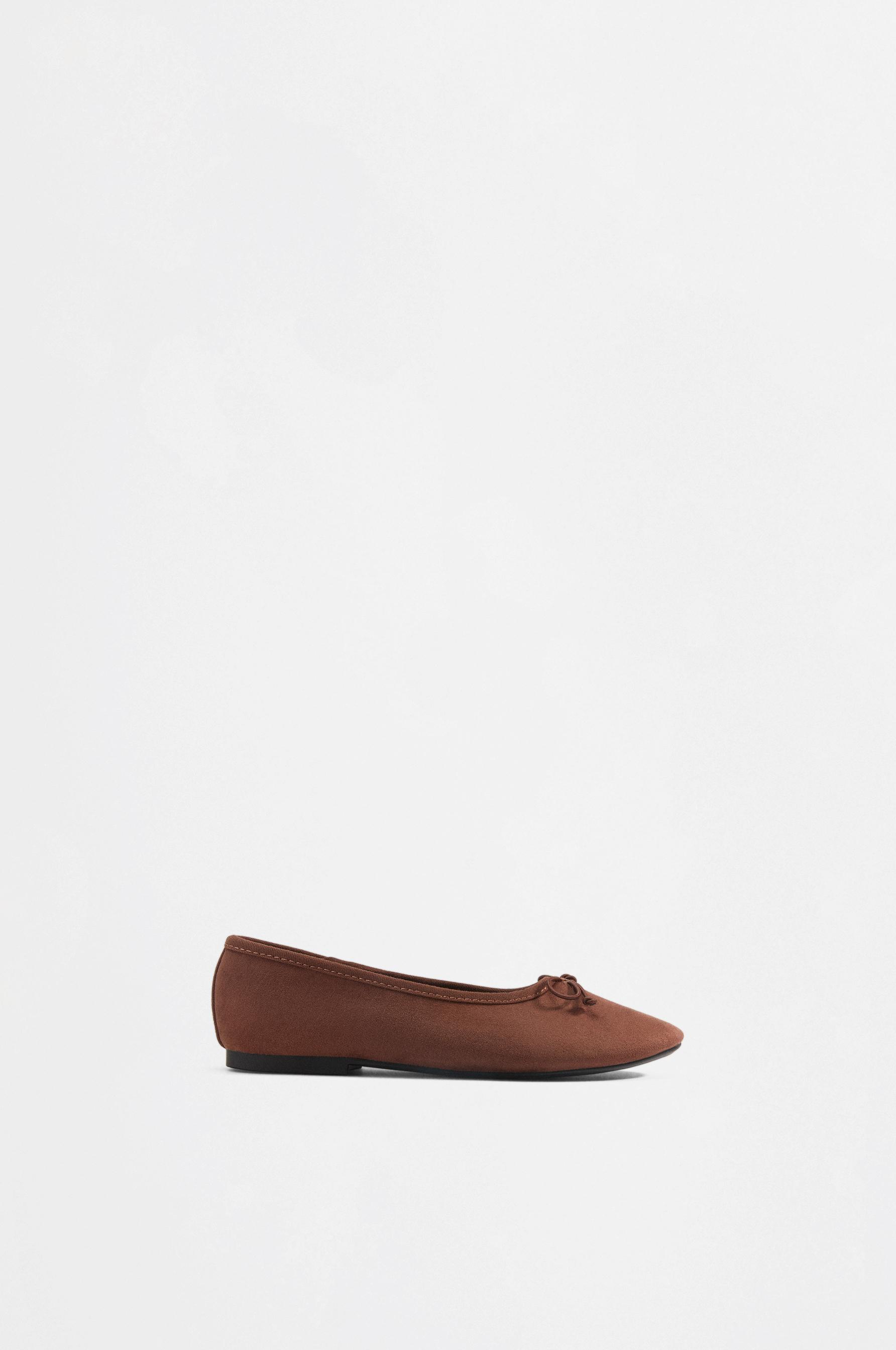 Bow ballet flats — BROWN