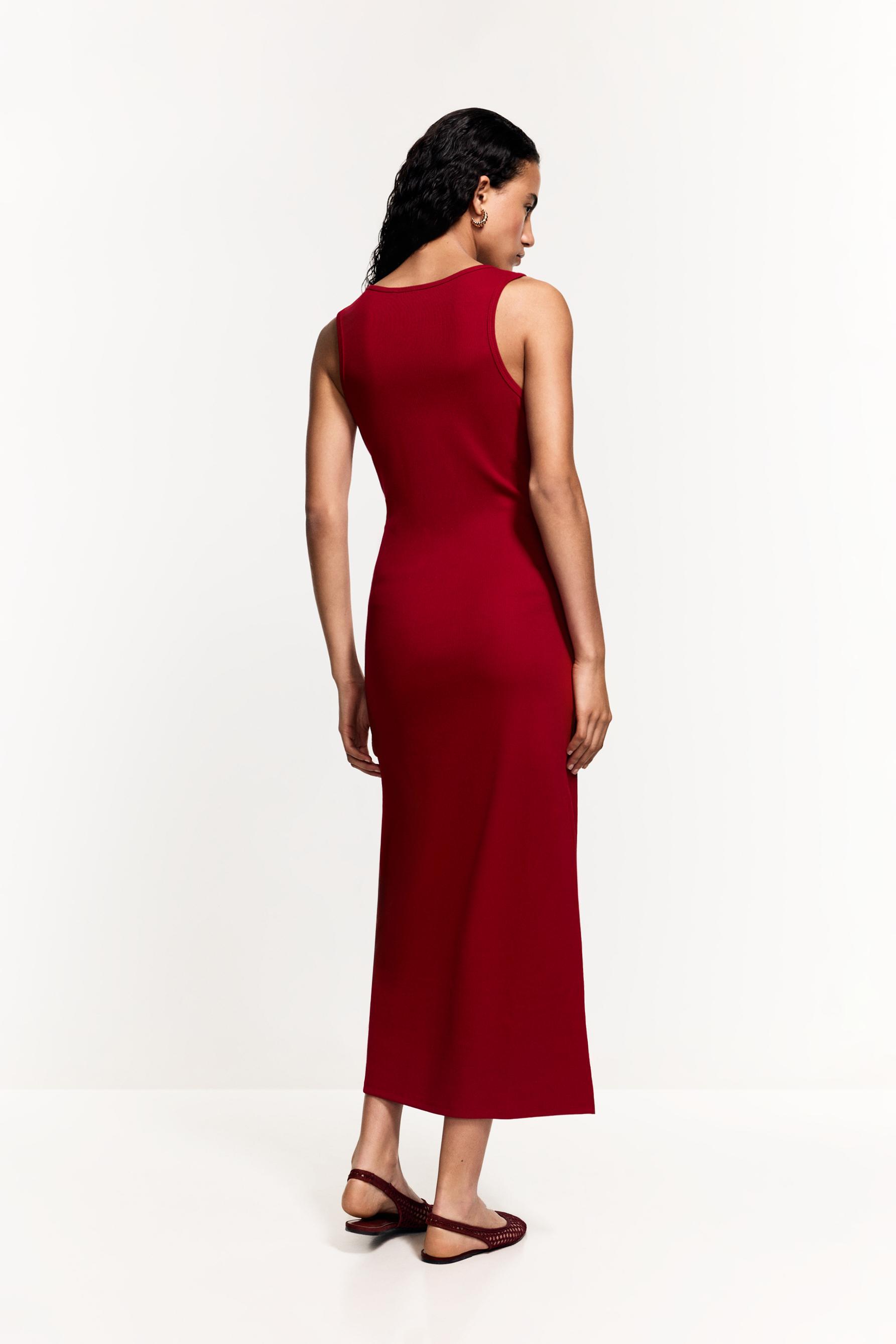 Ribbed midi dress — RED