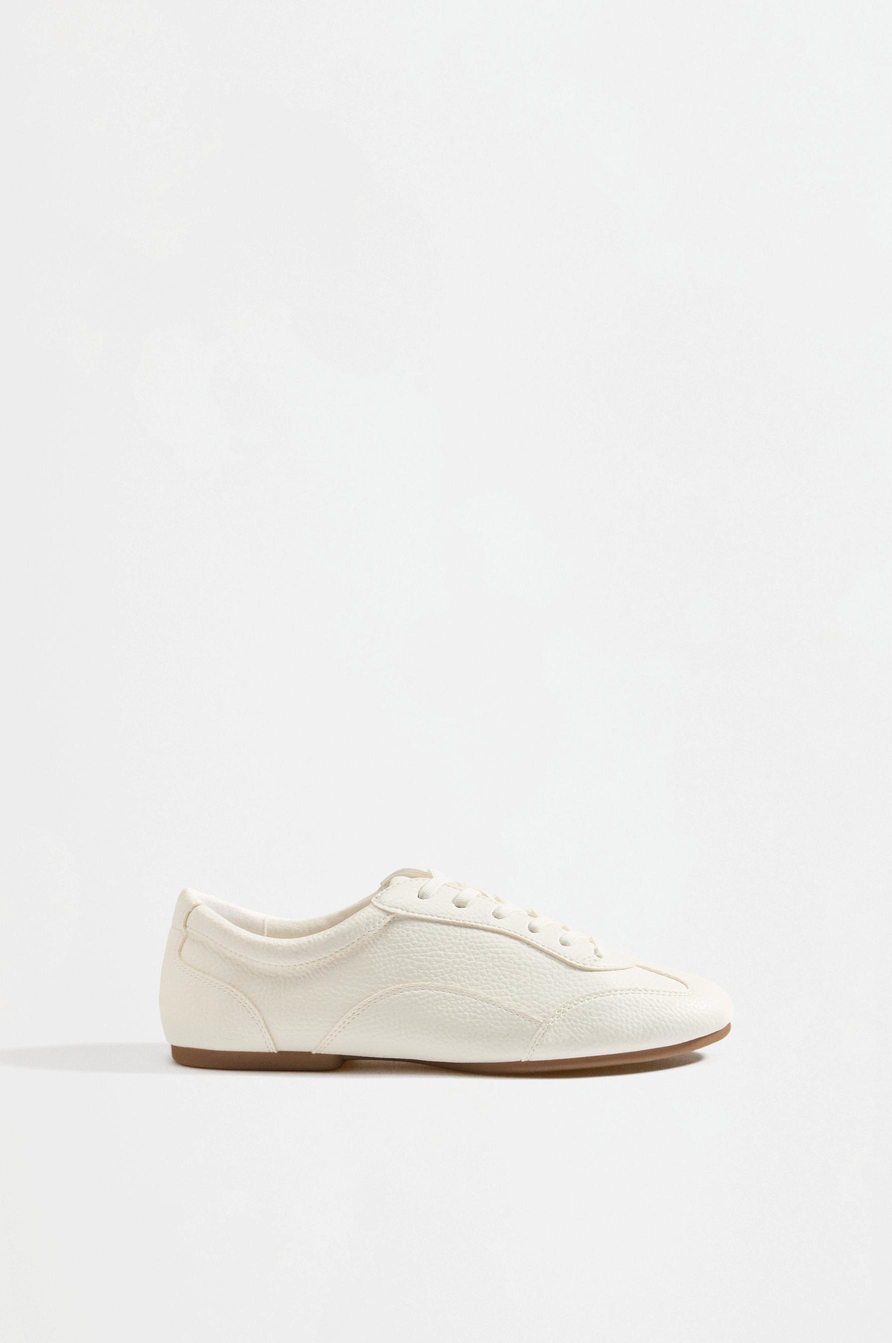 Zapatilla blucher