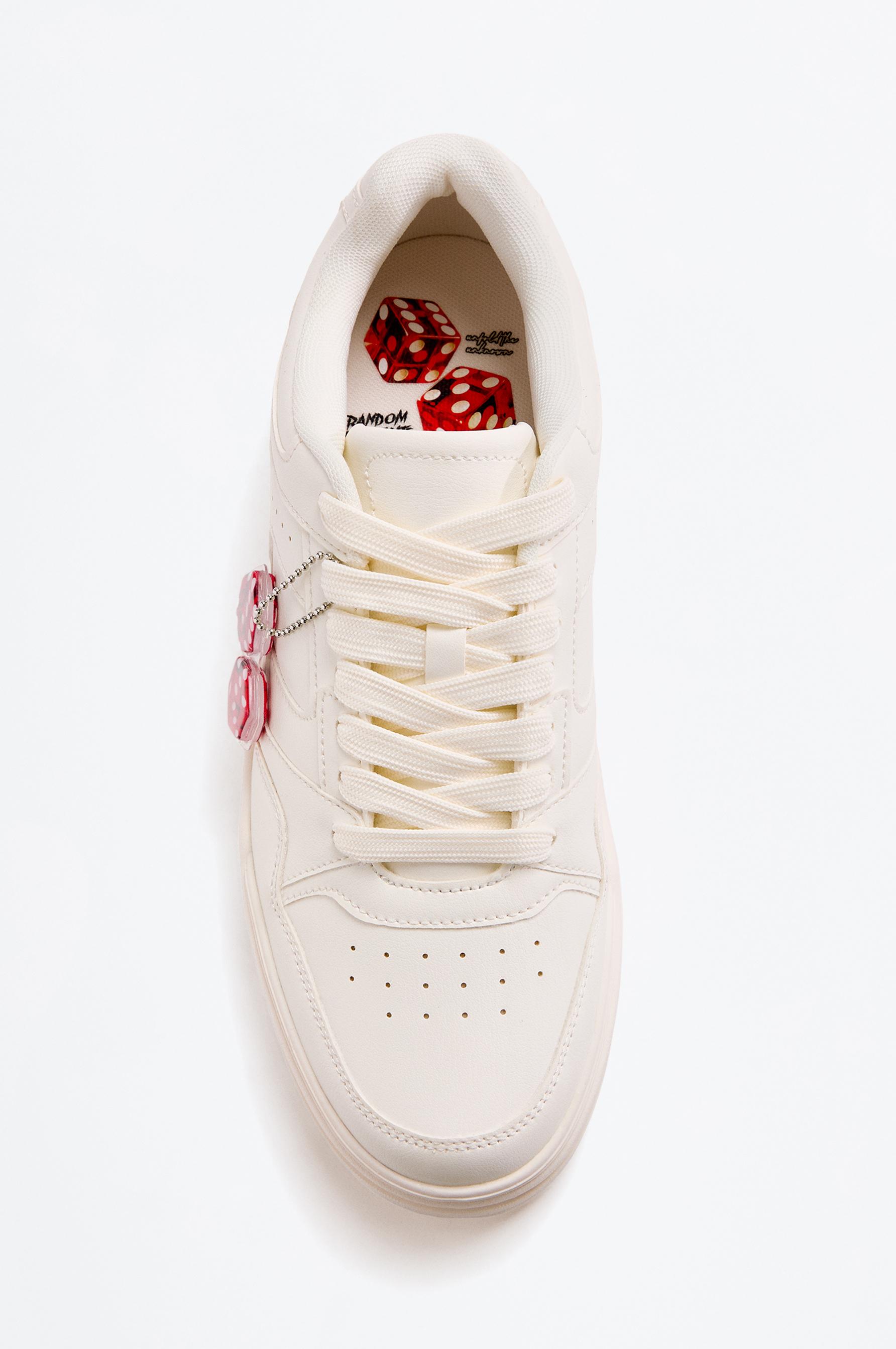 Retro sneaker with dice detail — WHITE