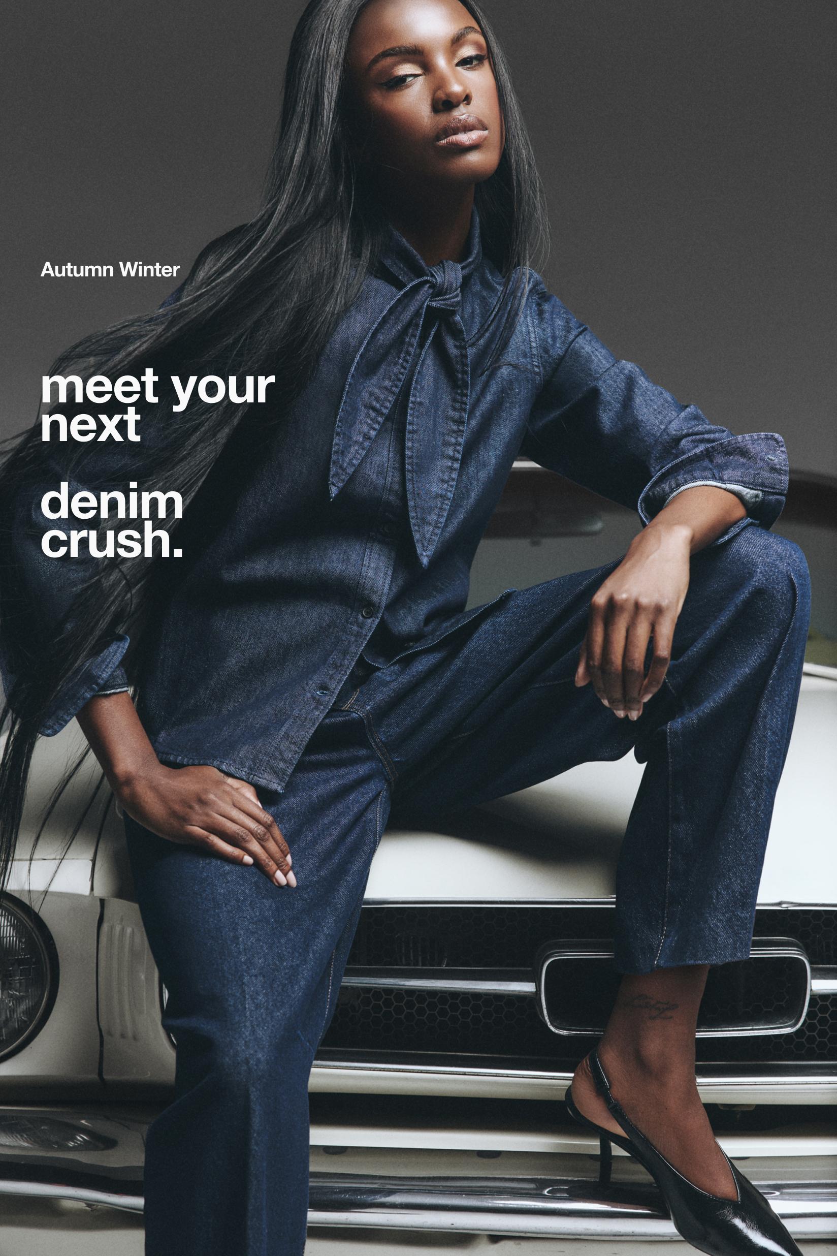 Denim shirt with tie — NAVY