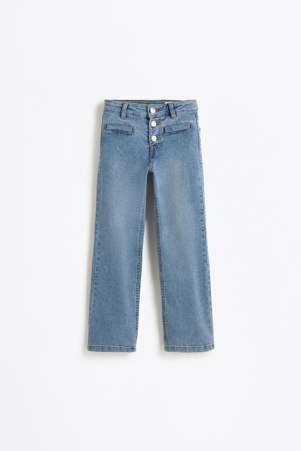 Jeans boca de sino botões